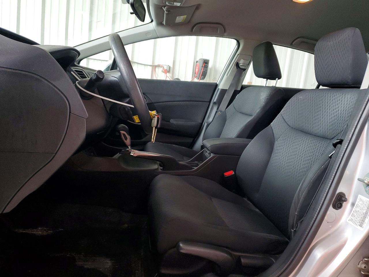 2015 Honda Civic Lx Silver vin: 19XFB2F59FE276941