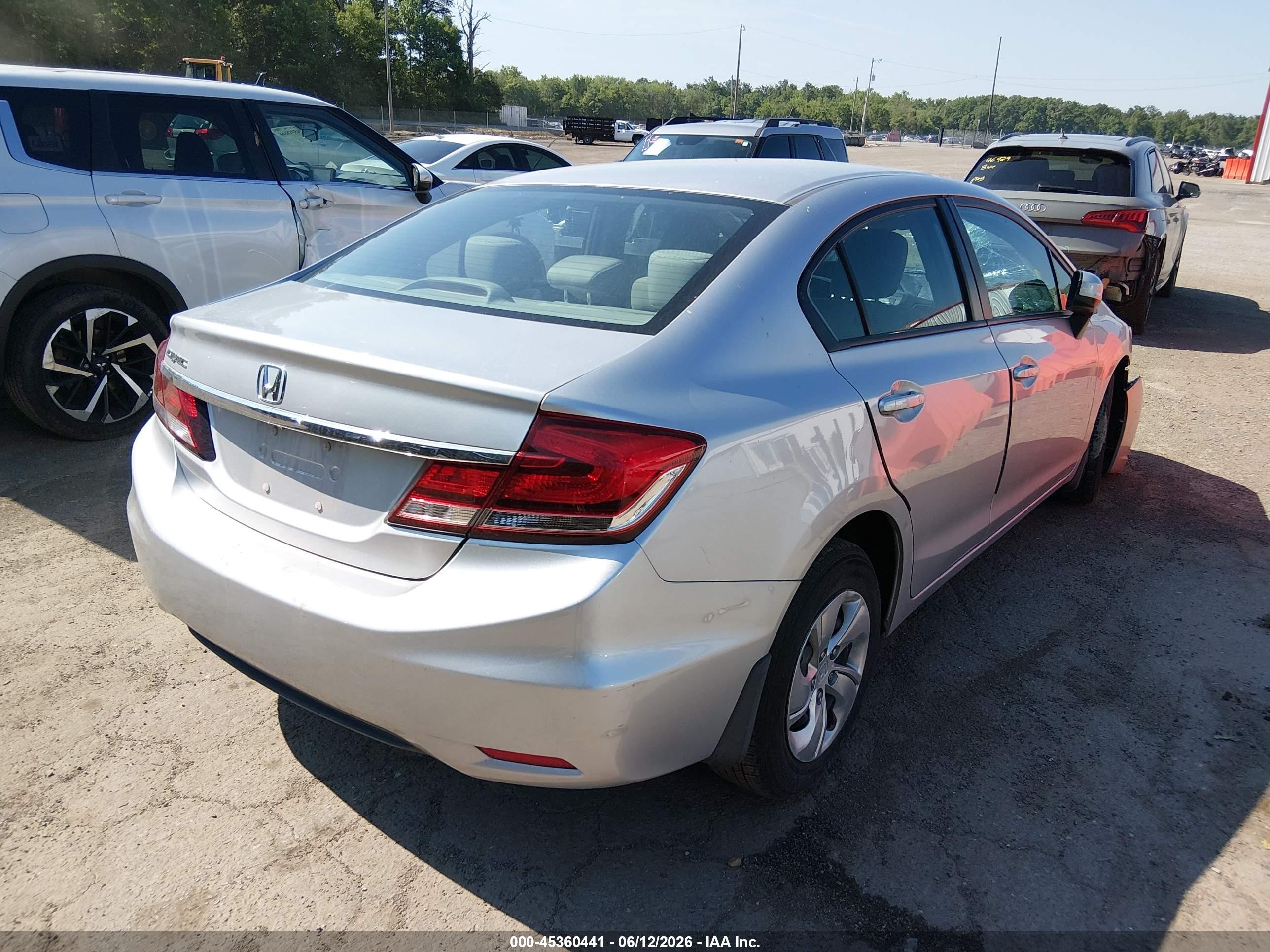 2015 Honda Civic Lx Silver vin: 19XFB2F59FE283176