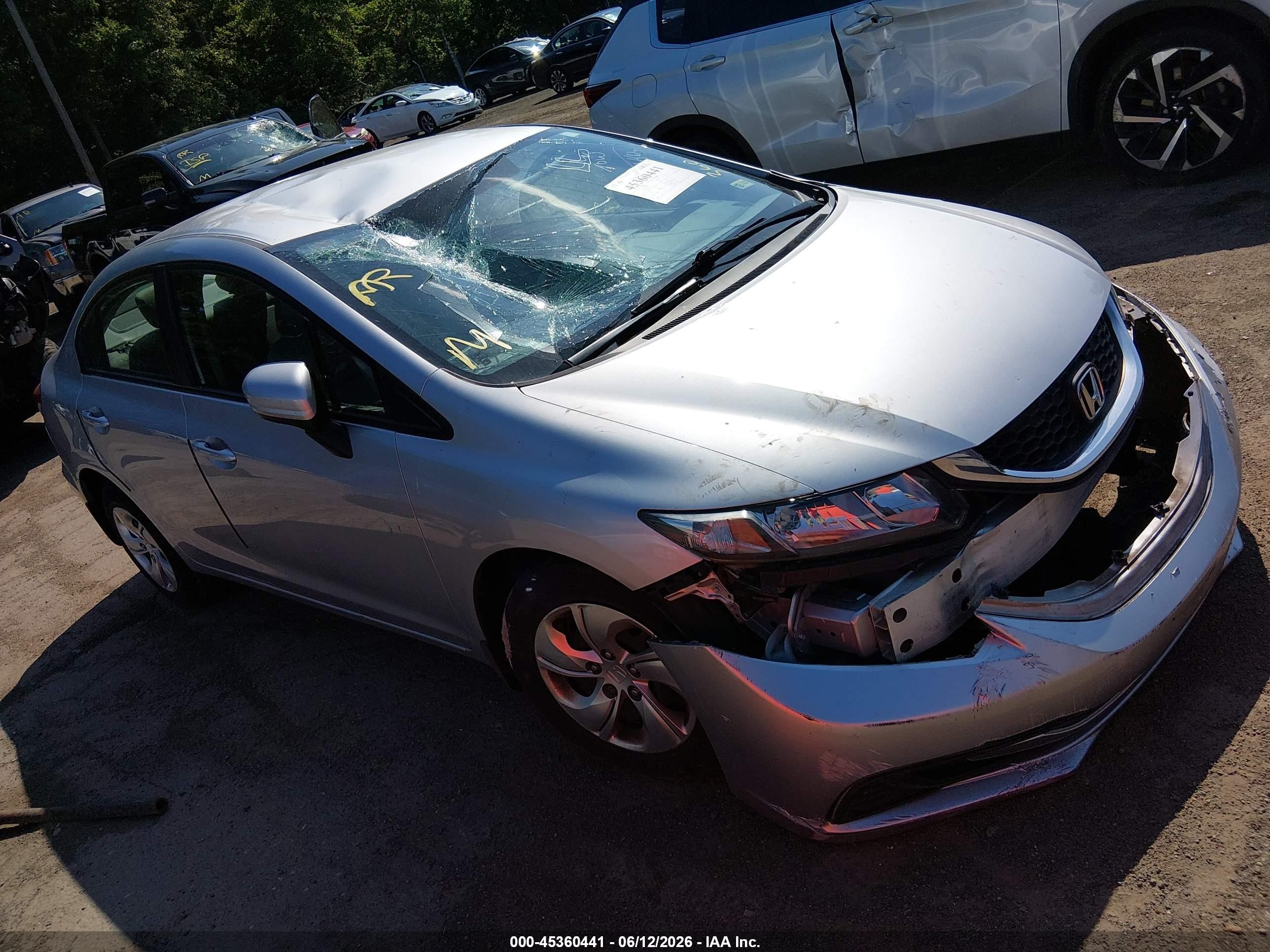 2015 Honda Civic Lx Silver vin: 19XFB2F59FE283176