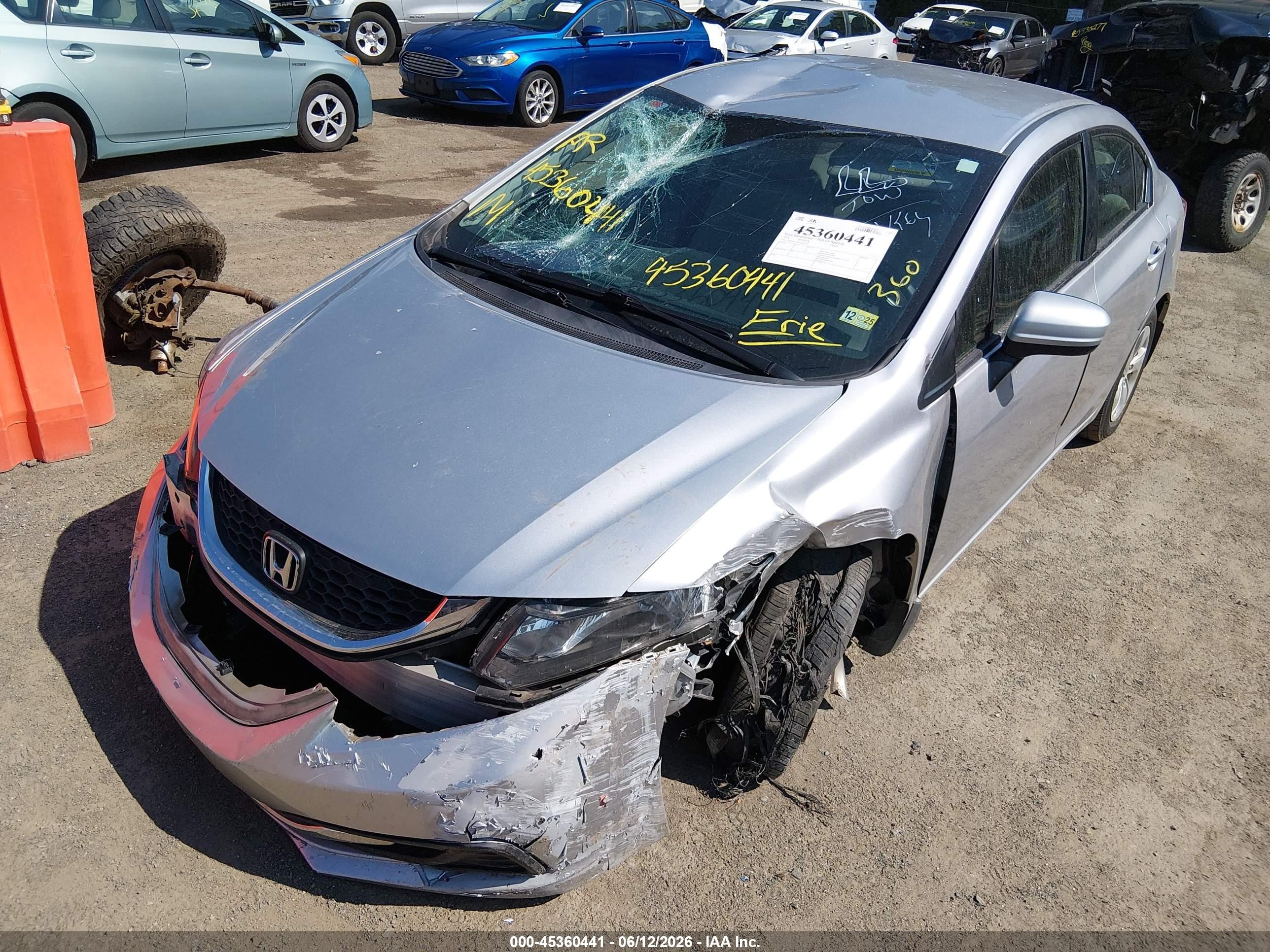 2015 Honda Civic Lx Silver vin: 19XFB2F59FE283176