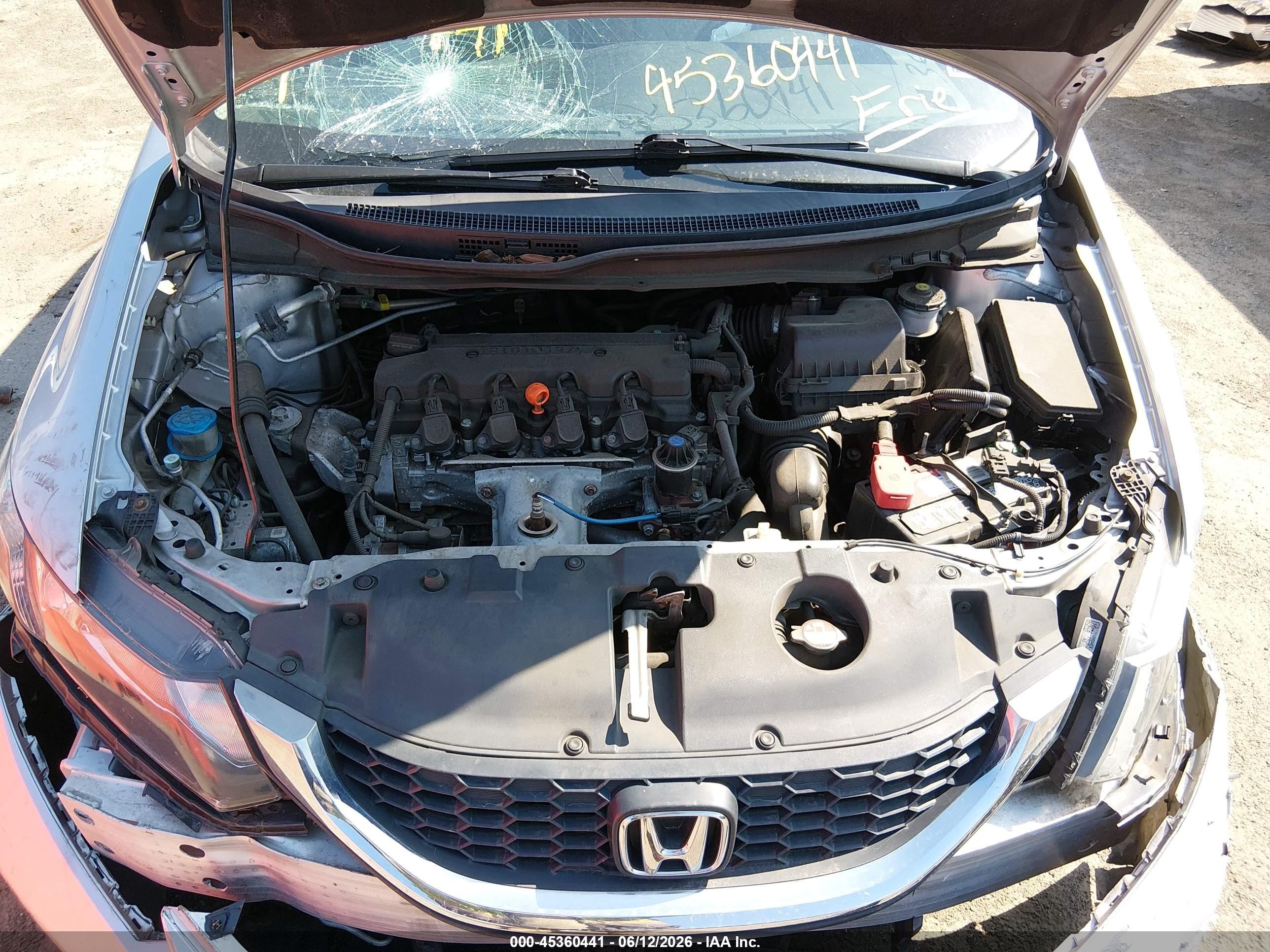 2015 Honda Civic Lx Silver vin: 19XFB2F59FE283176