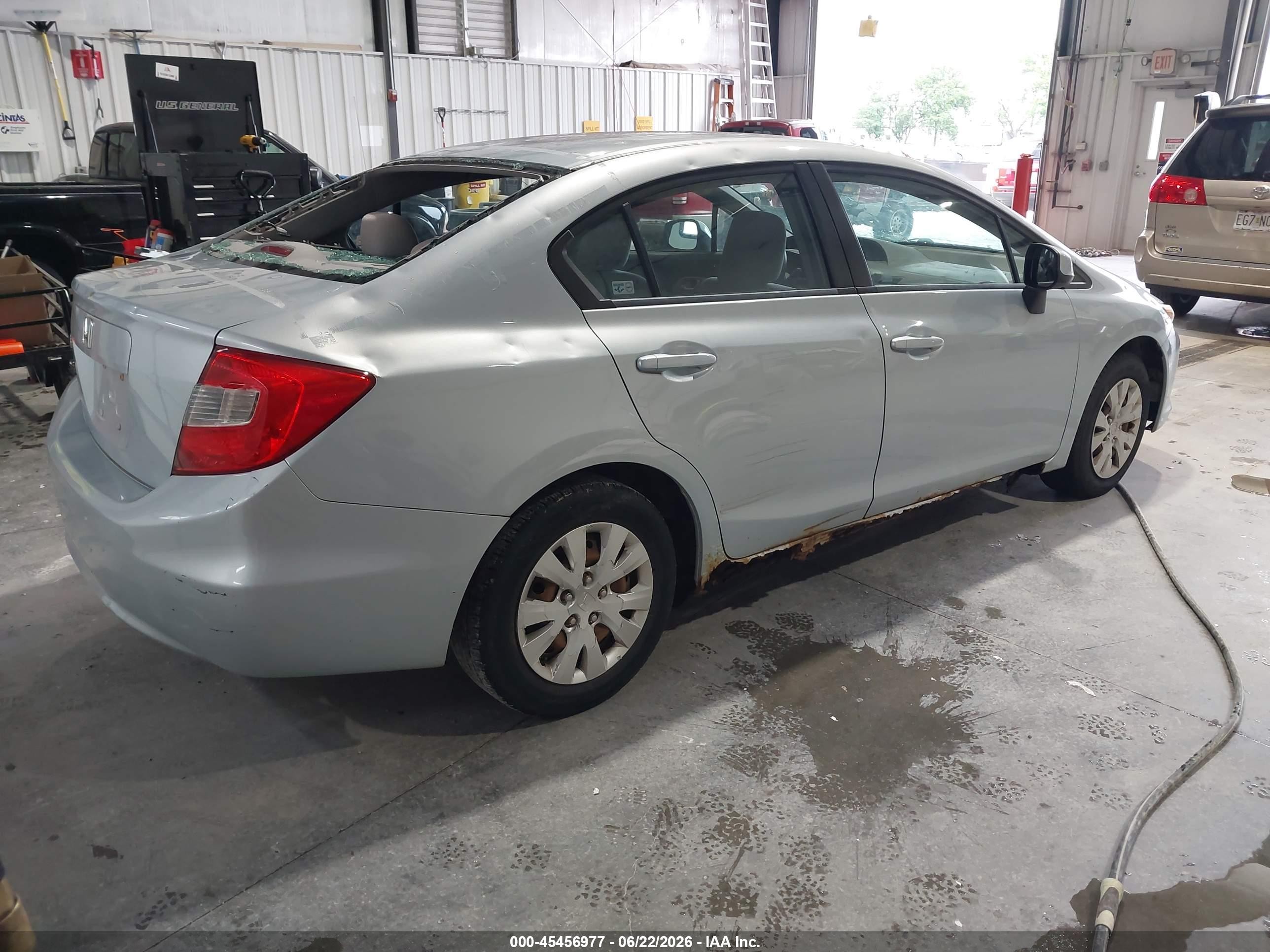 2012 Honda Civic Lx Серебряный vin: 19XFB2F5XCE007293