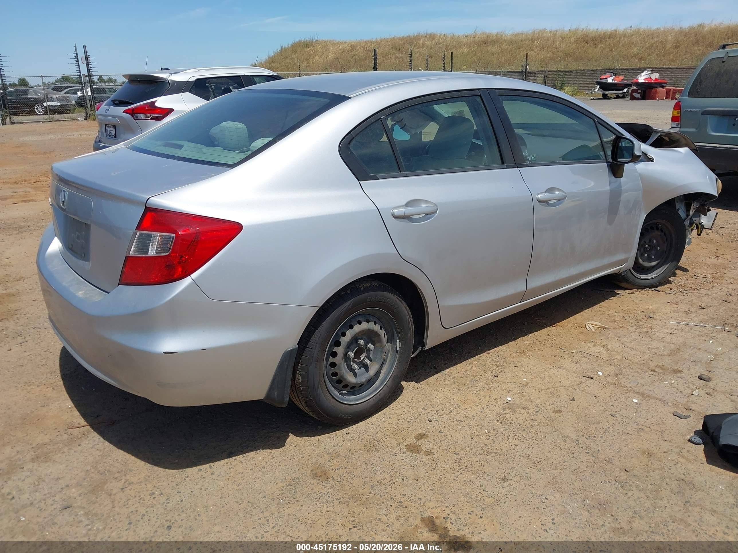 2012 Honda Civic Lx Silver vin: 19XFB2F5XCE009495
