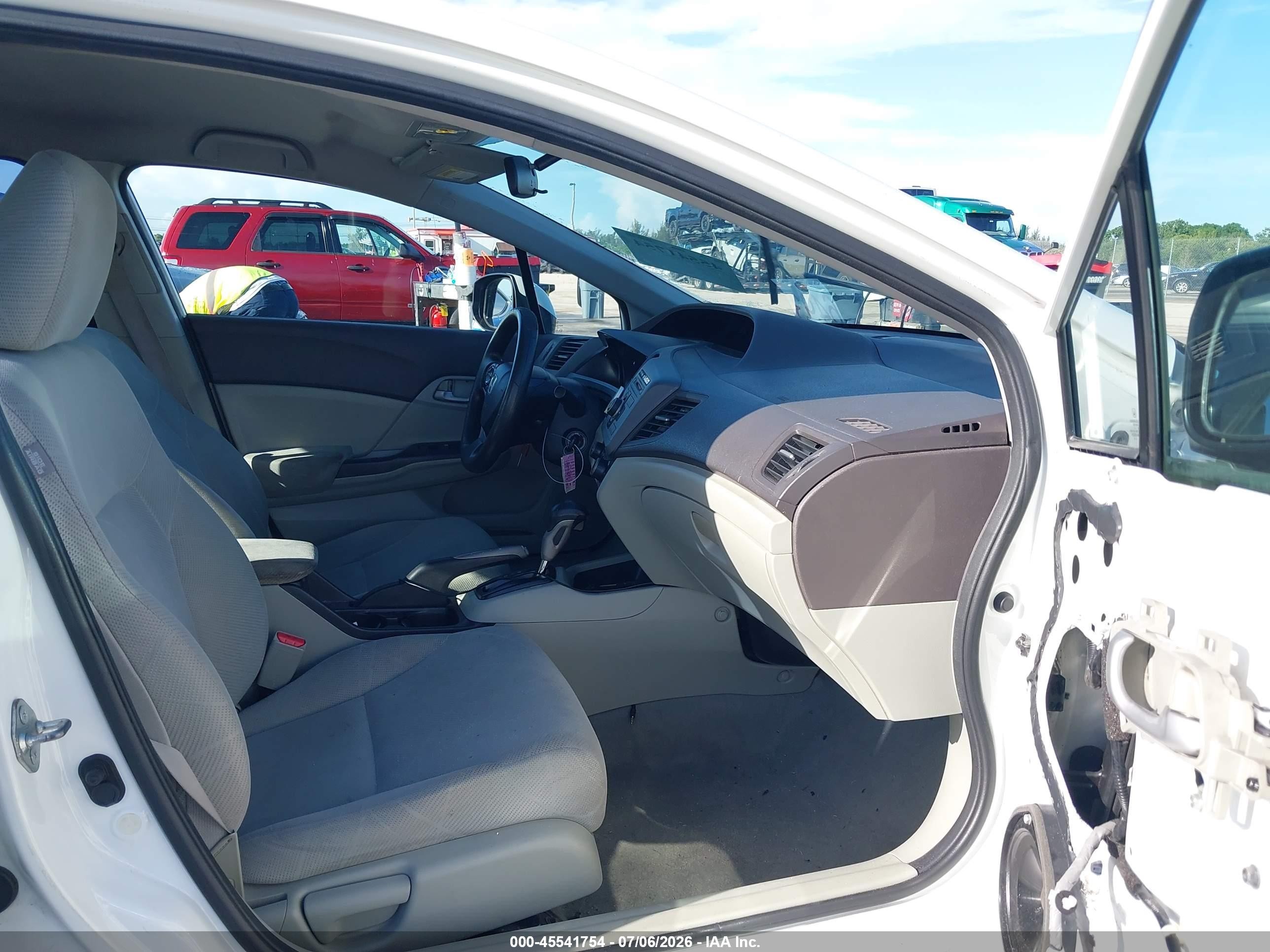 2012 Honda Civic Lx White vin: 19XFB2F5XCE037975