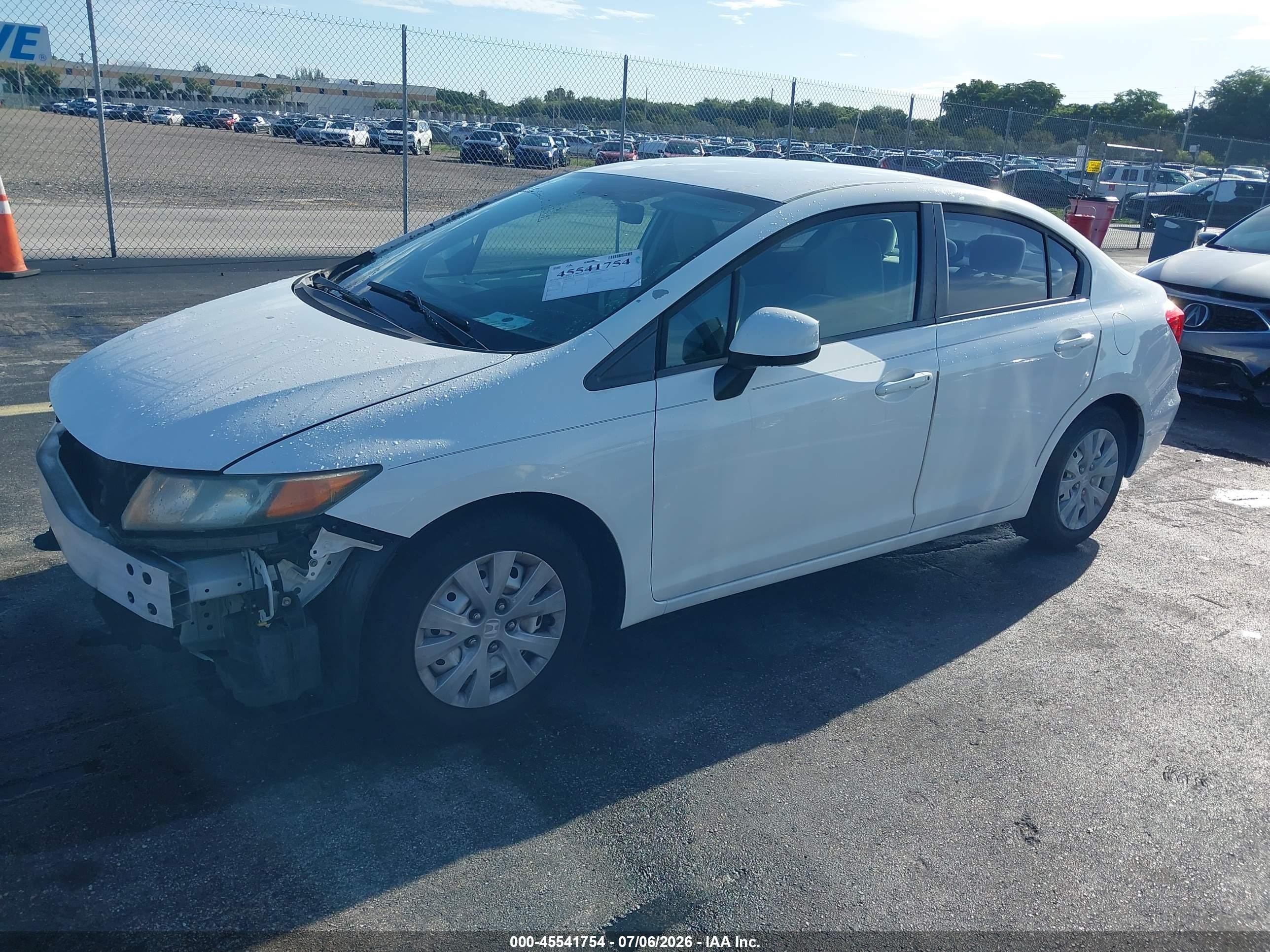 2012 Honda Civic Lx White vin: 19XFB2F5XCE037975