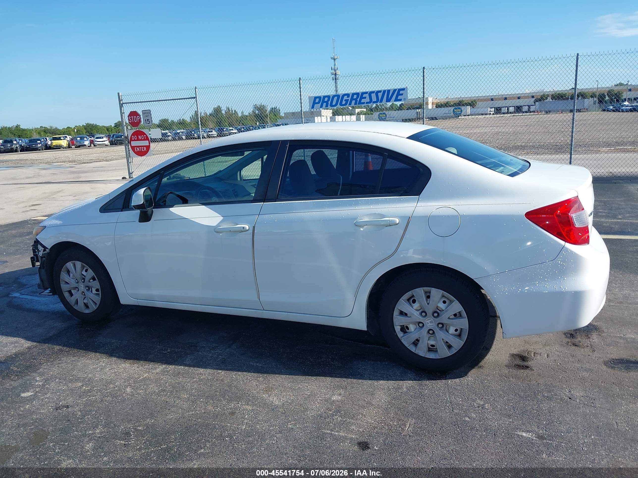 2012 Honda Civic Lx White vin: 19XFB2F5XCE037975