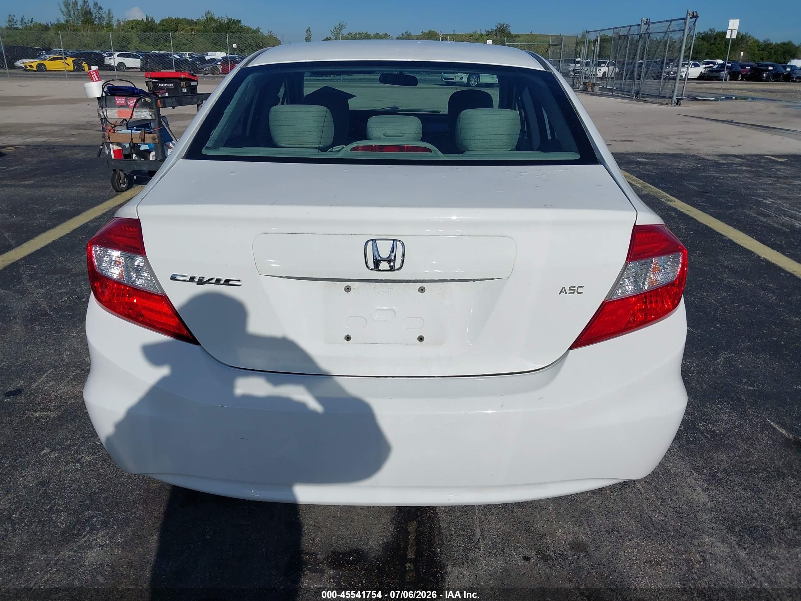 2012 Honda Civic Lx White vin: 19XFB2F5XCE037975
