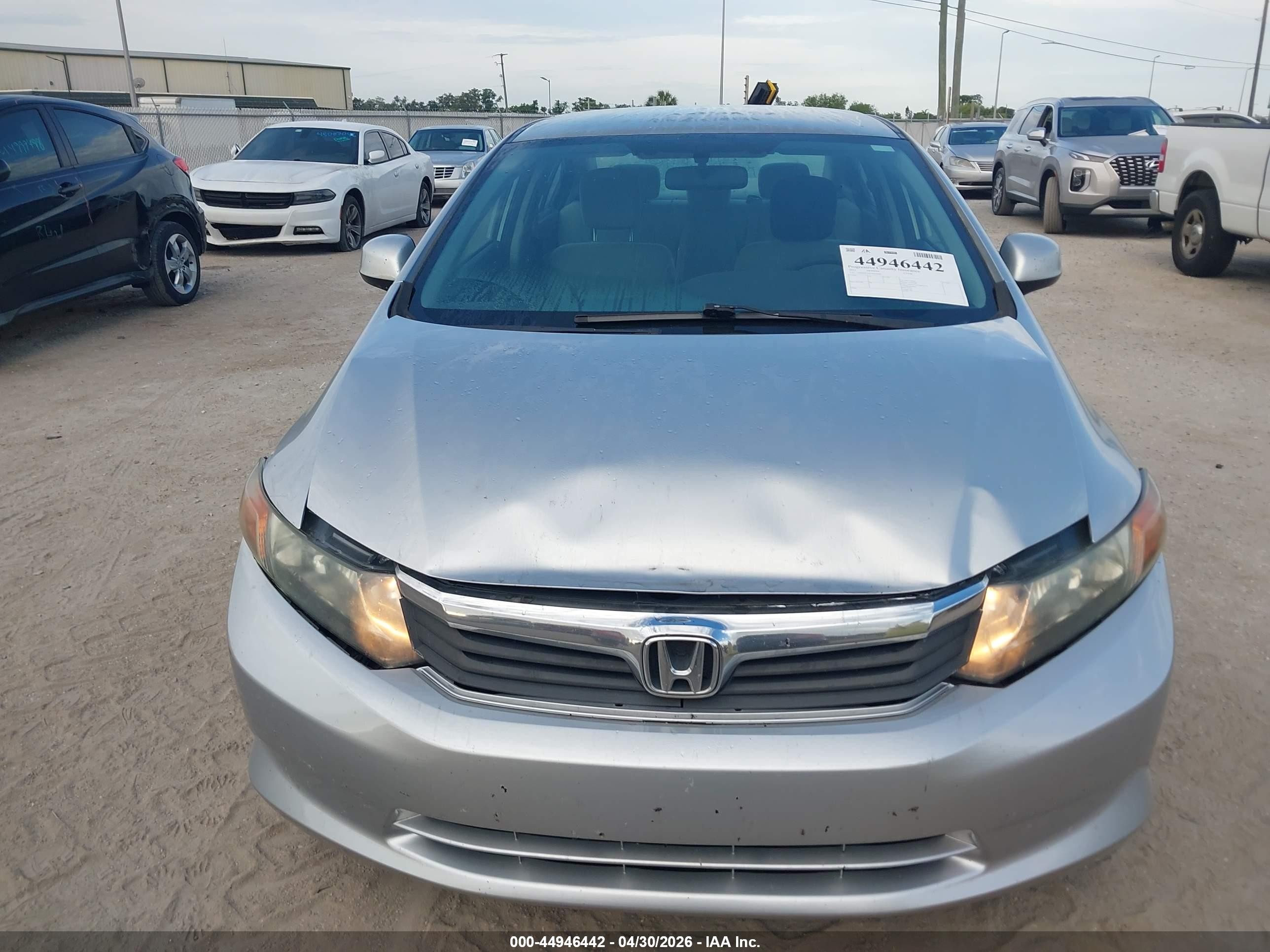 2012 Honda Civic Lx Silver vin: 19XFB2F5XCE074086