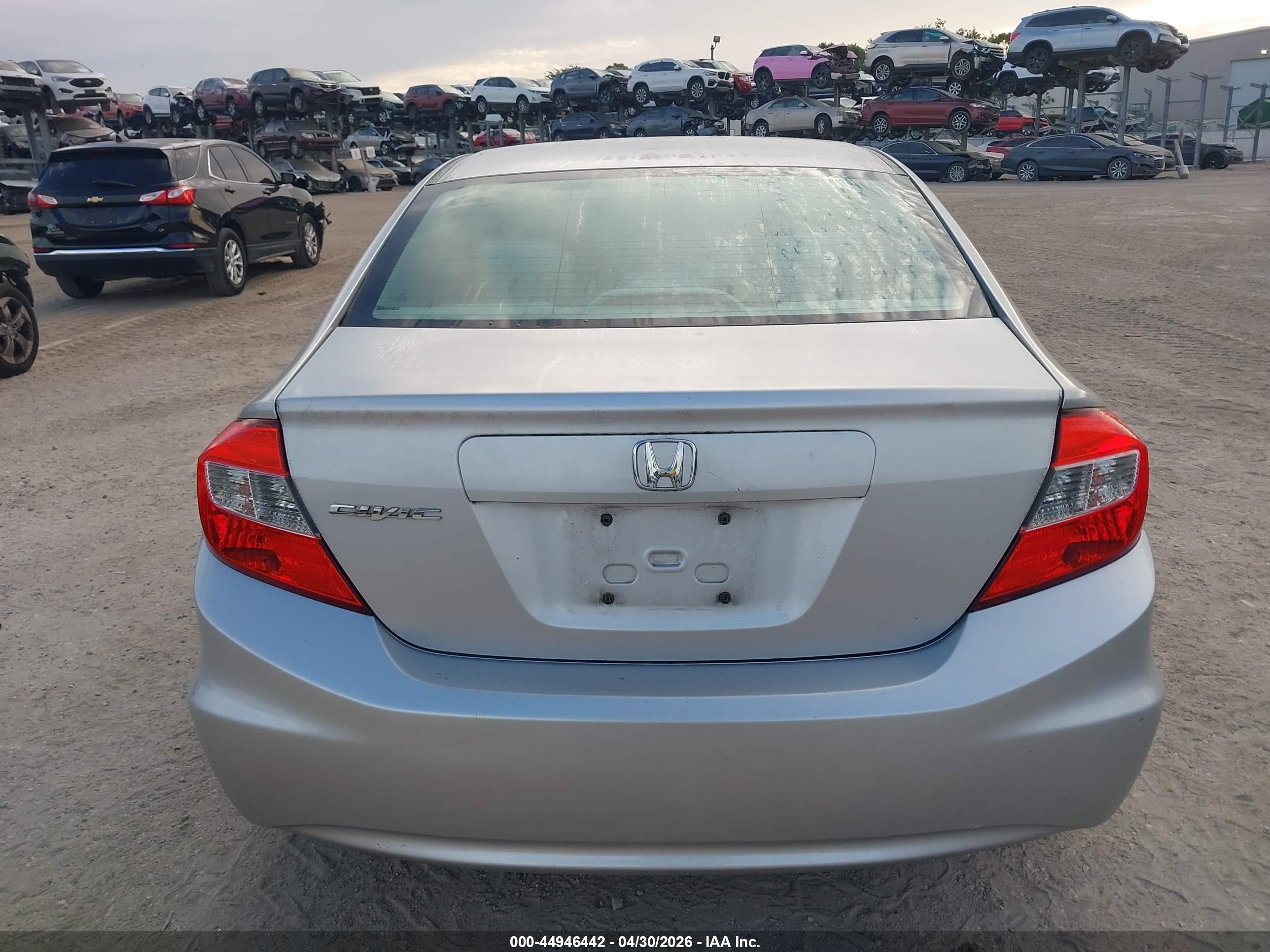 2012 Honda Civic Lx Silver vin: 19XFB2F5XCE074086