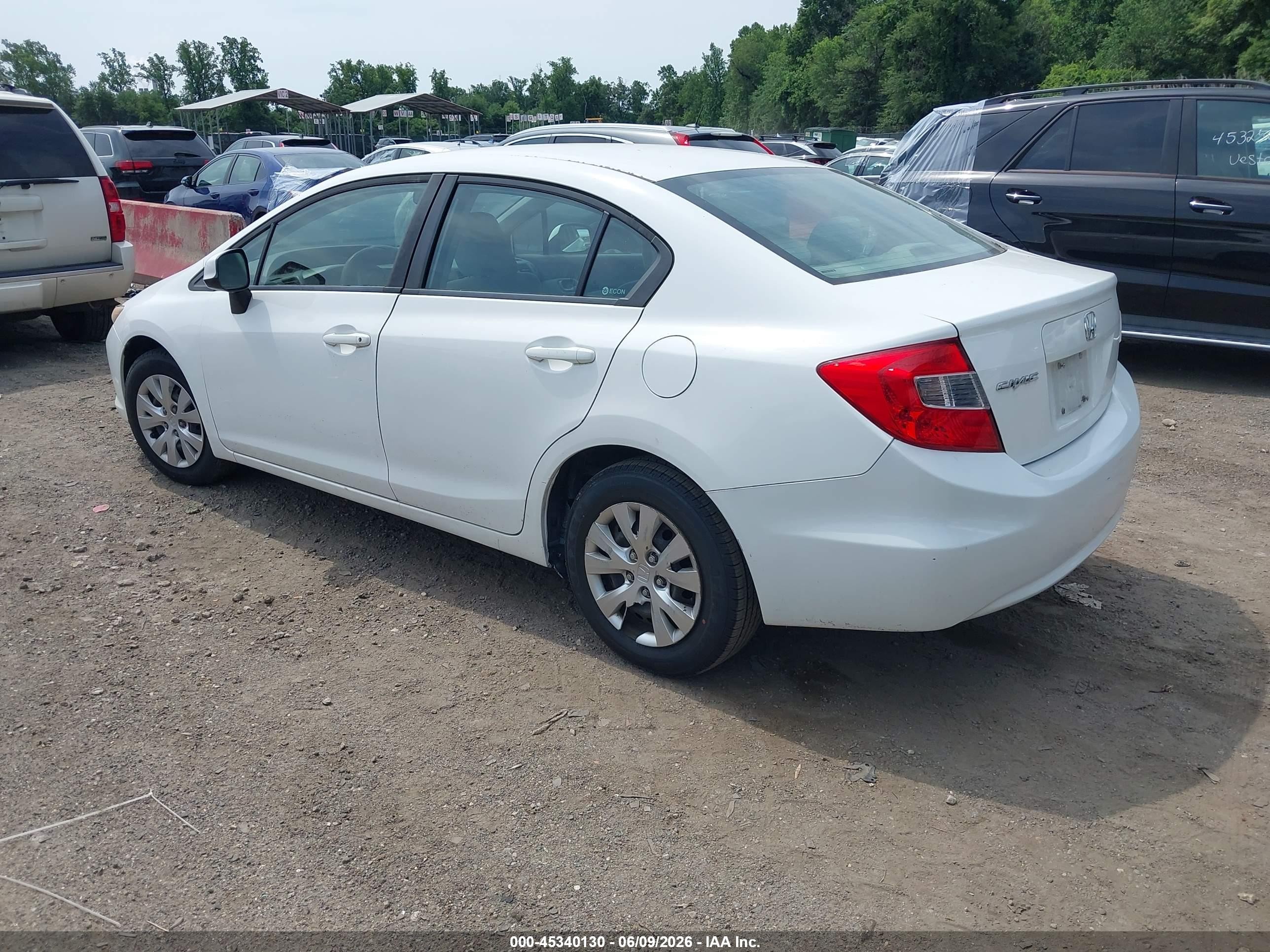 2012 Honda Civic Lx White vin: 19XFB2F5XCE077733