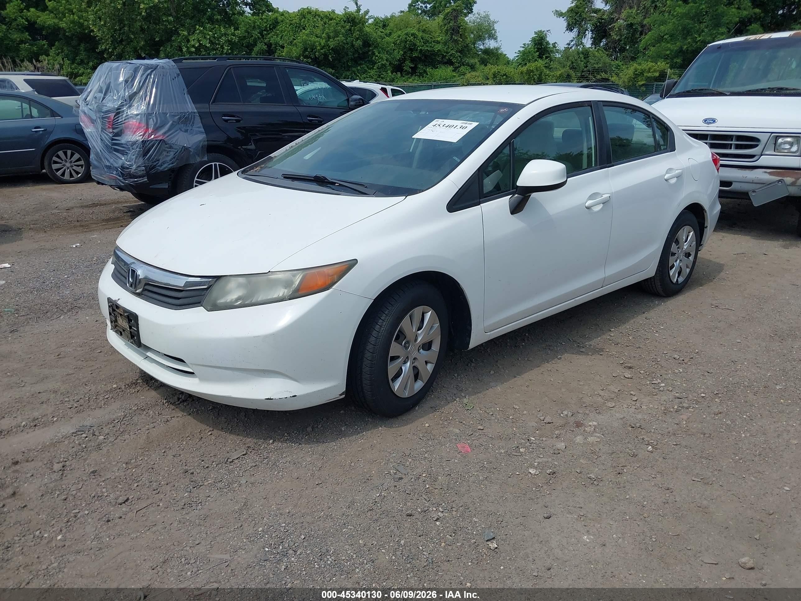 2012 Honda Civic Lx White vin: 19XFB2F5XCE077733