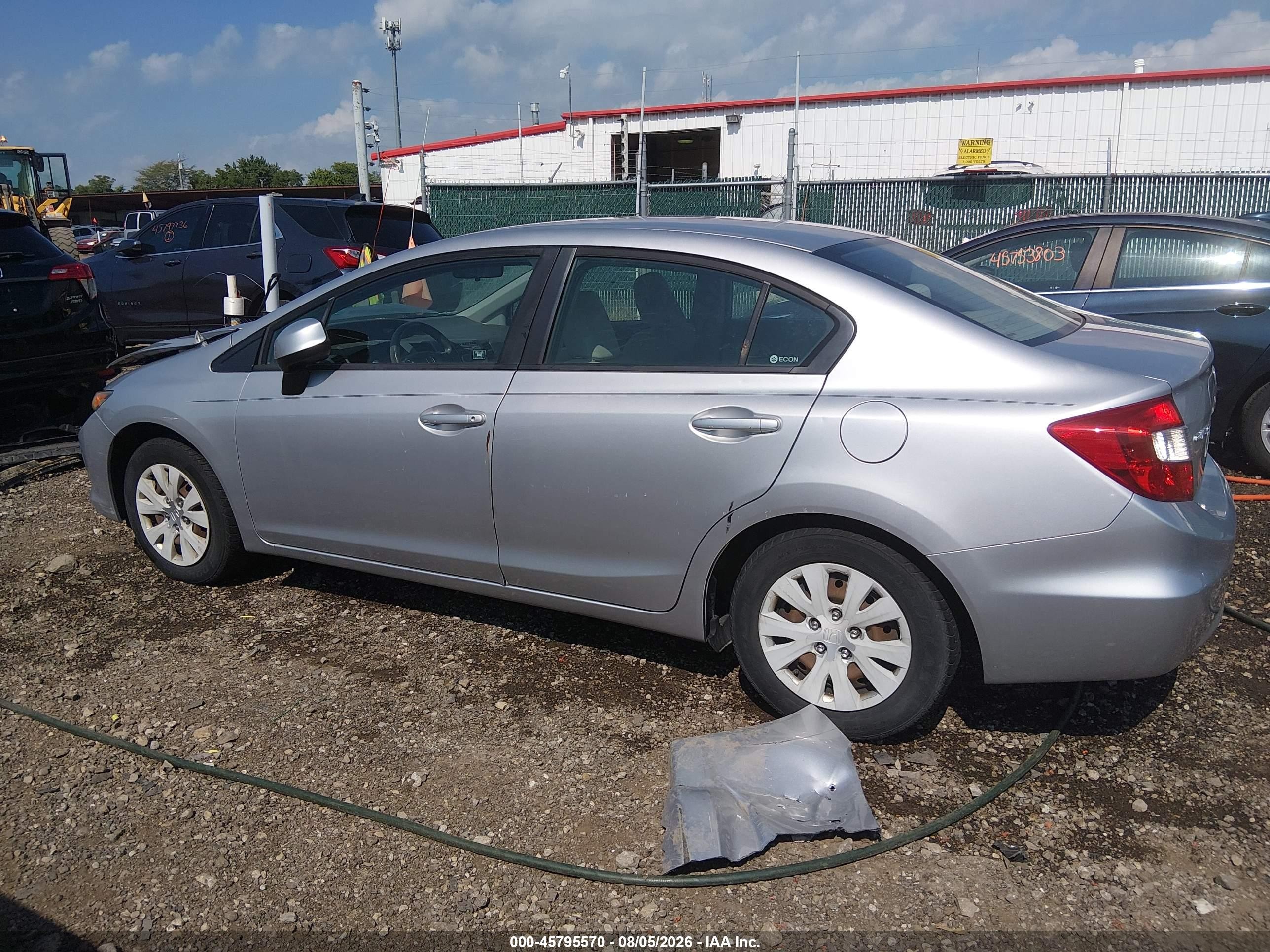 2012 Honda Civic Lx Silver vin: 19XFB2F5XCE098145