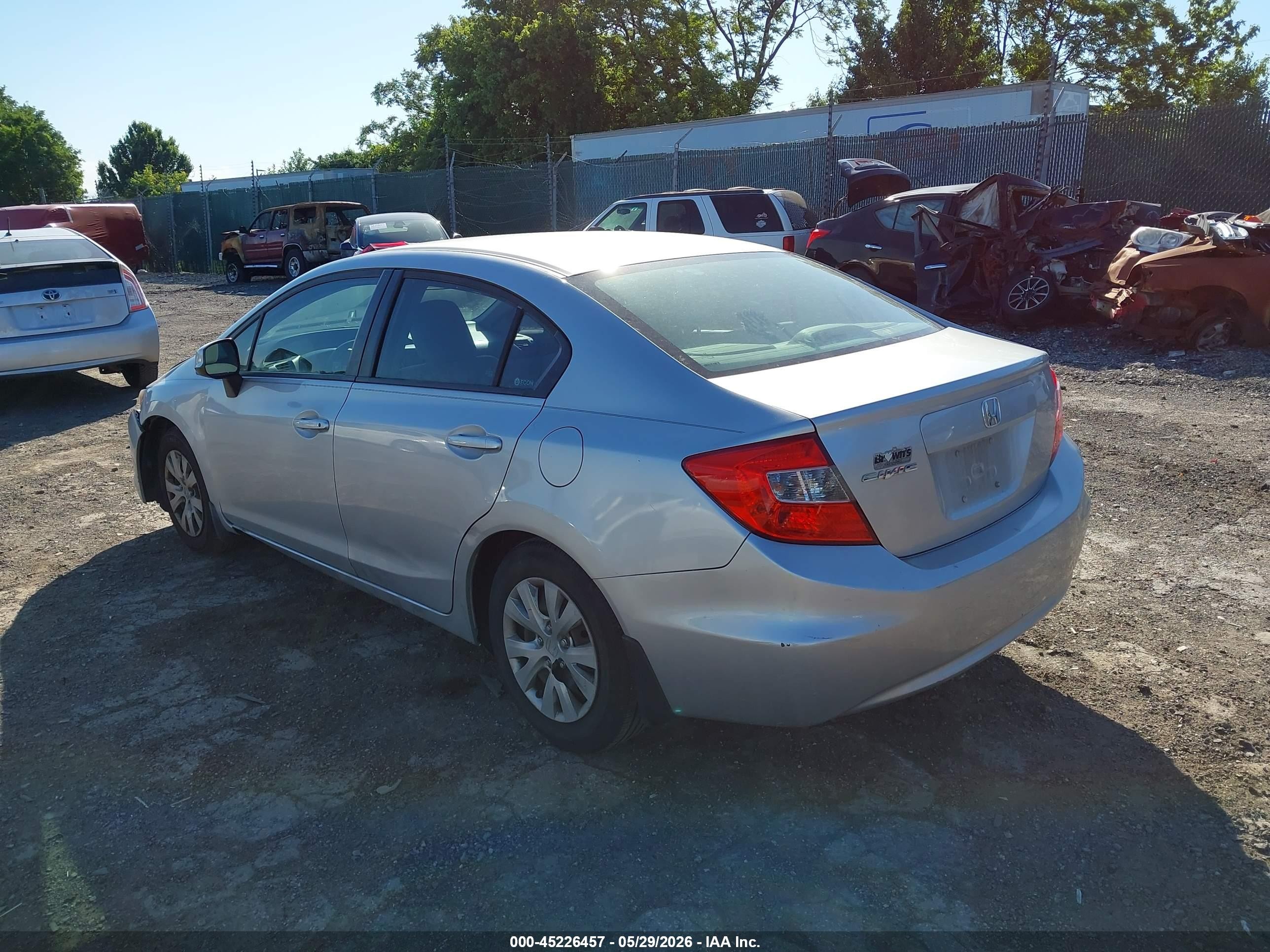 2012 Honda Civic Lx Серебряный vin: 19XFB2F5XCE355823