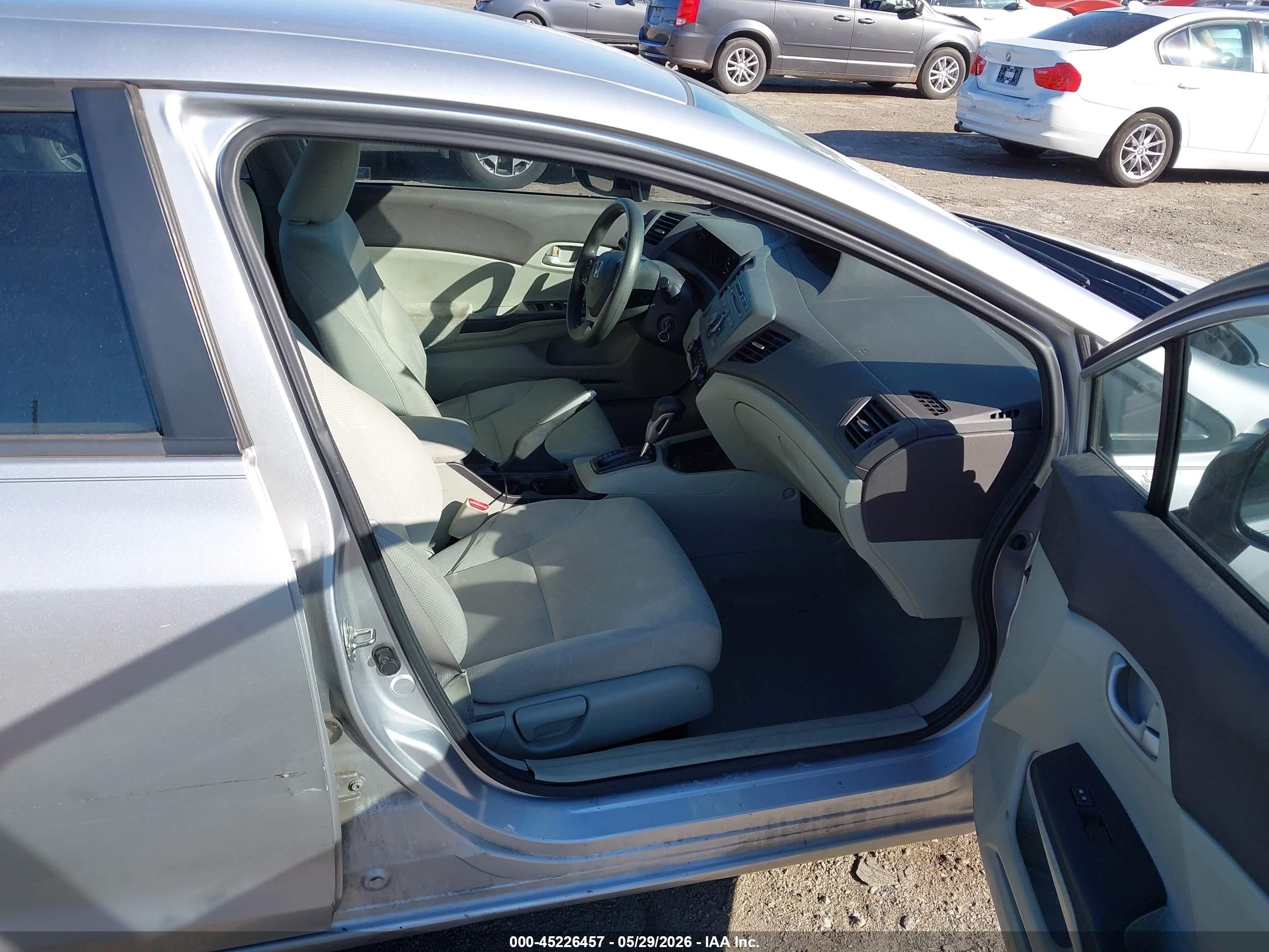 2012 Honda Civic Lx Серебряный vin: 19XFB2F5XCE355823