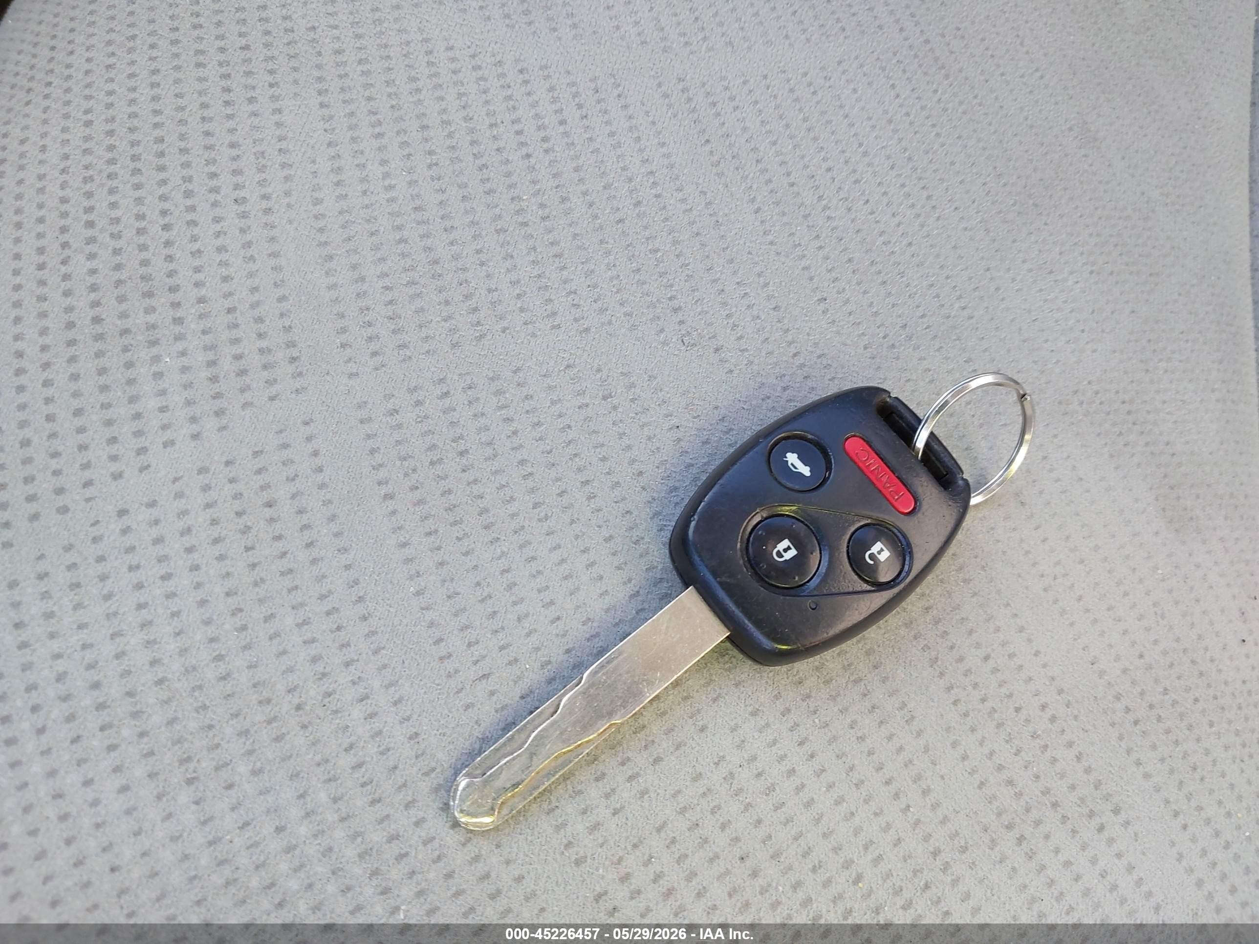 2012 Honda Civic Lx Серебряный vin: 19XFB2F5XCE355823