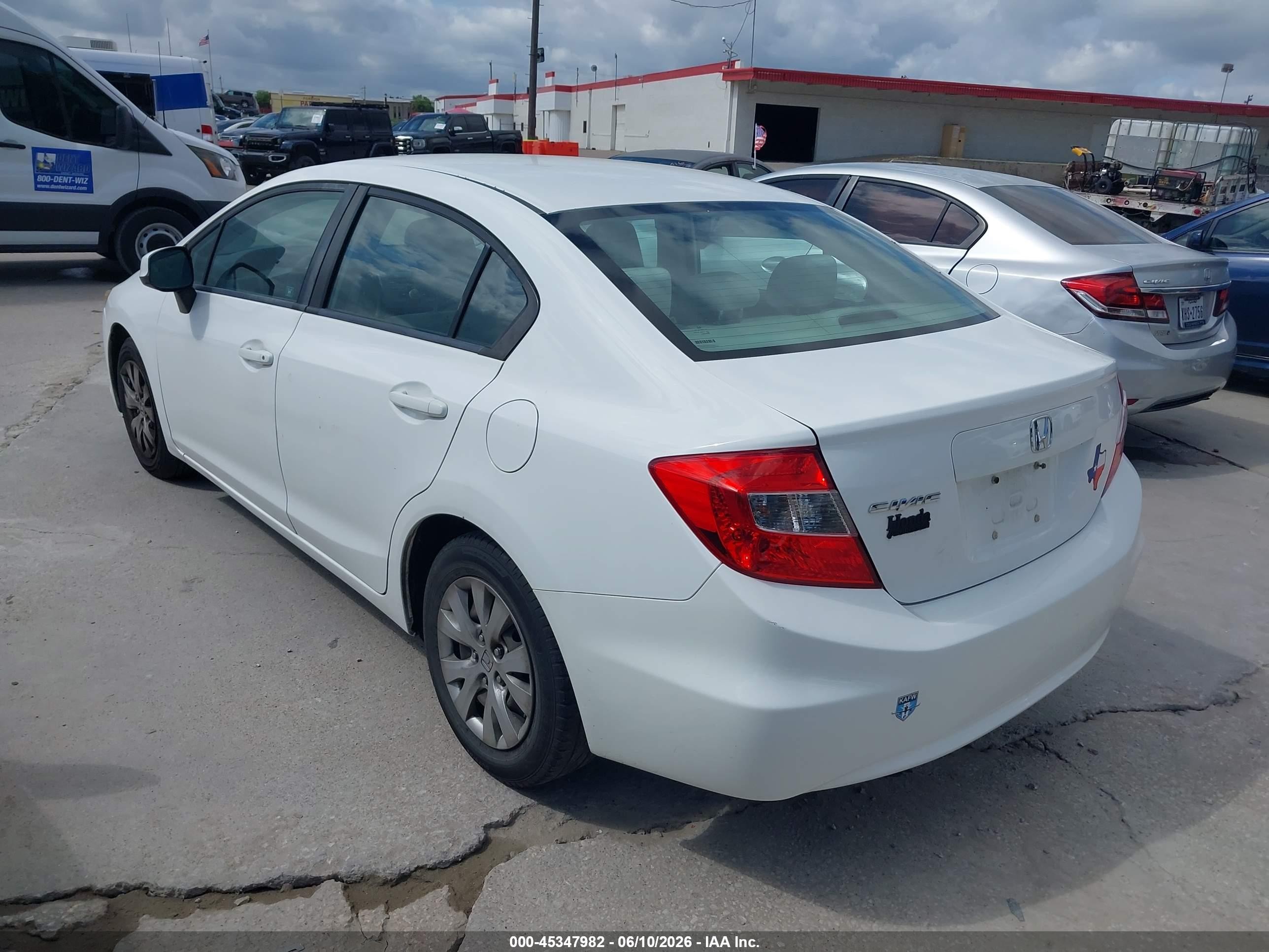 2012 Honda Civic Lx White vin: 19XFB2F5XCE356471