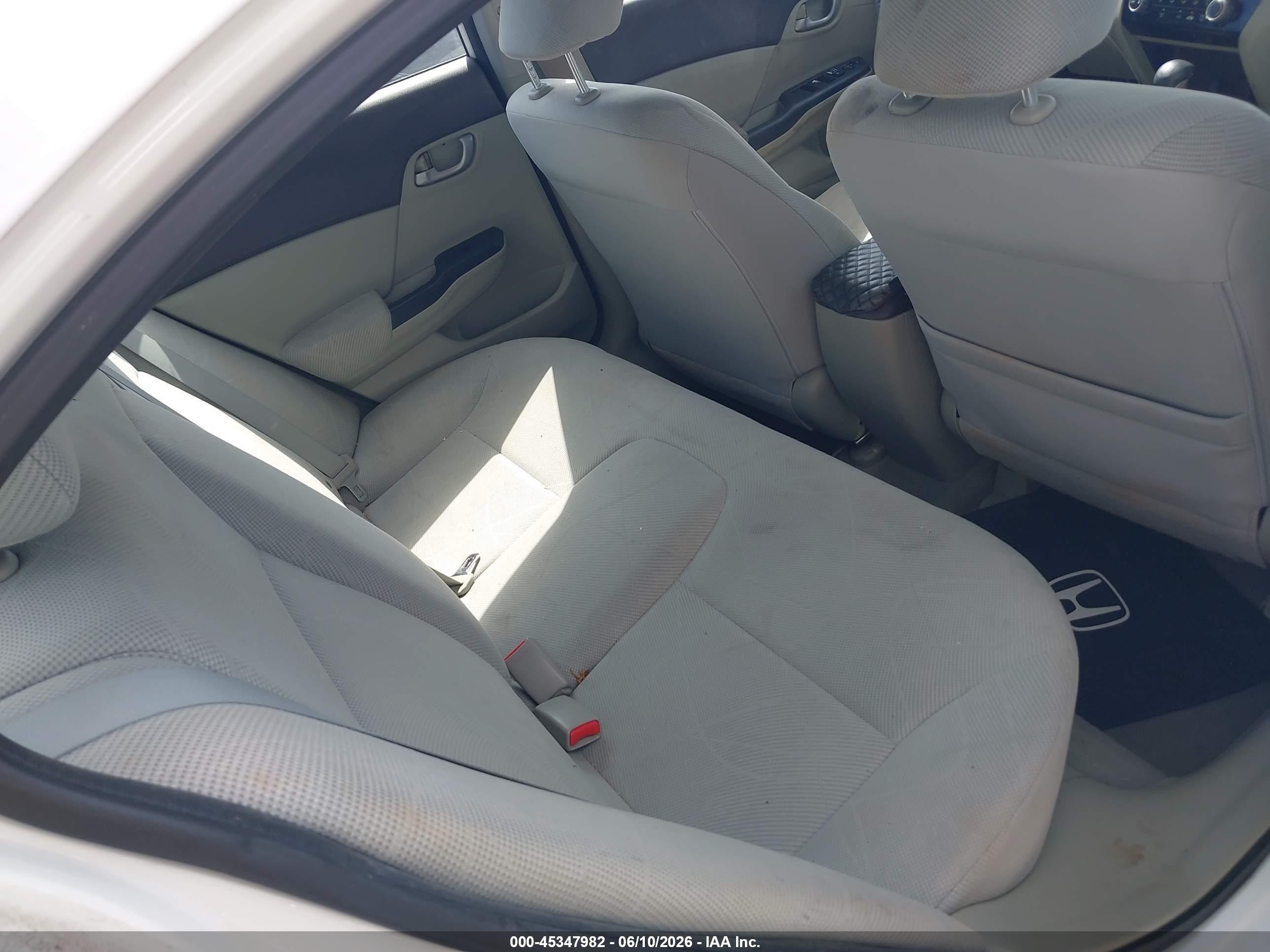 2012 Honda Civic Lx White vin: 19XFB2F5XCE356471