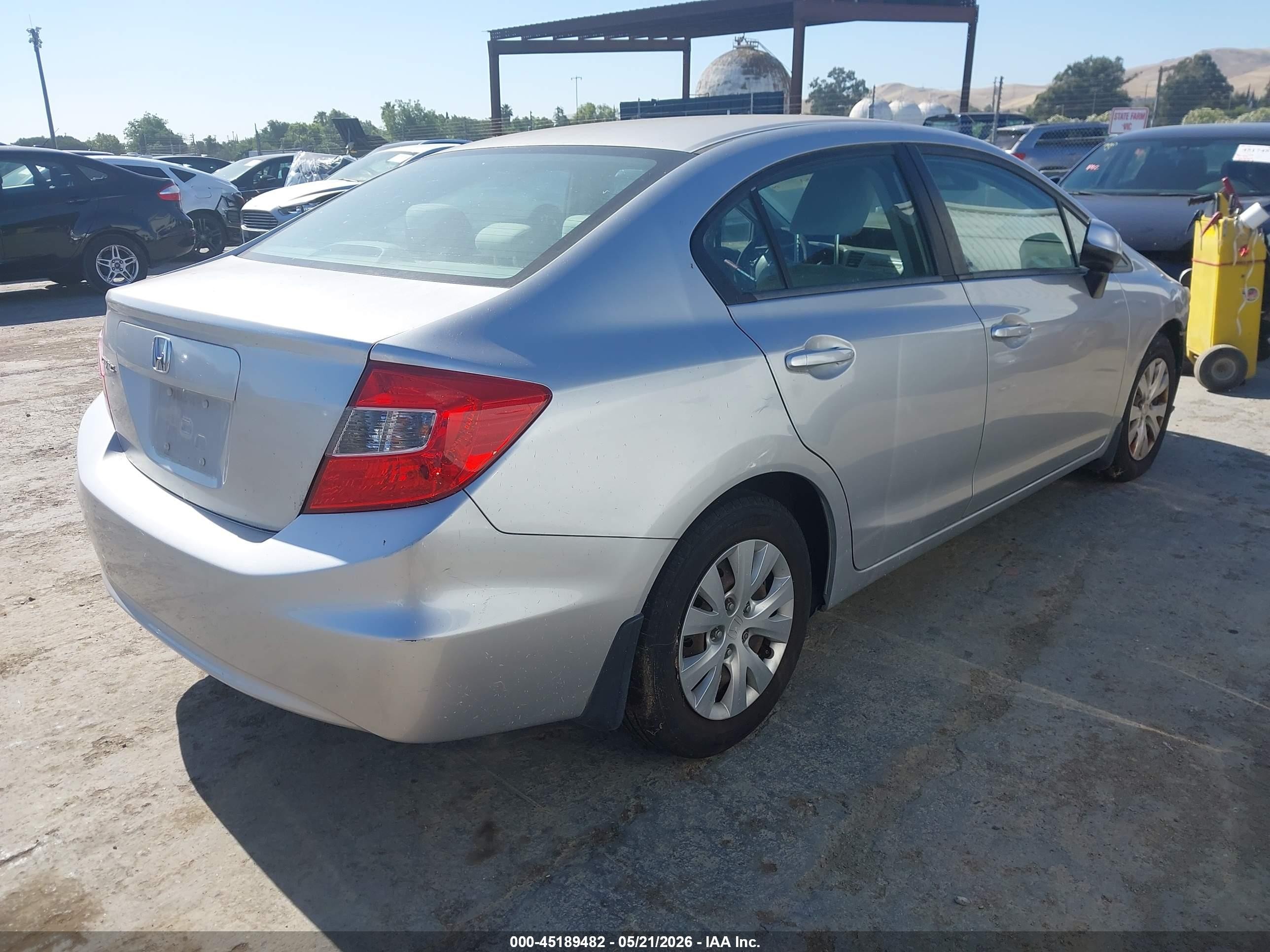 2012 Honda Civic Lx Silver vin: 19XFB2F5XCE367700