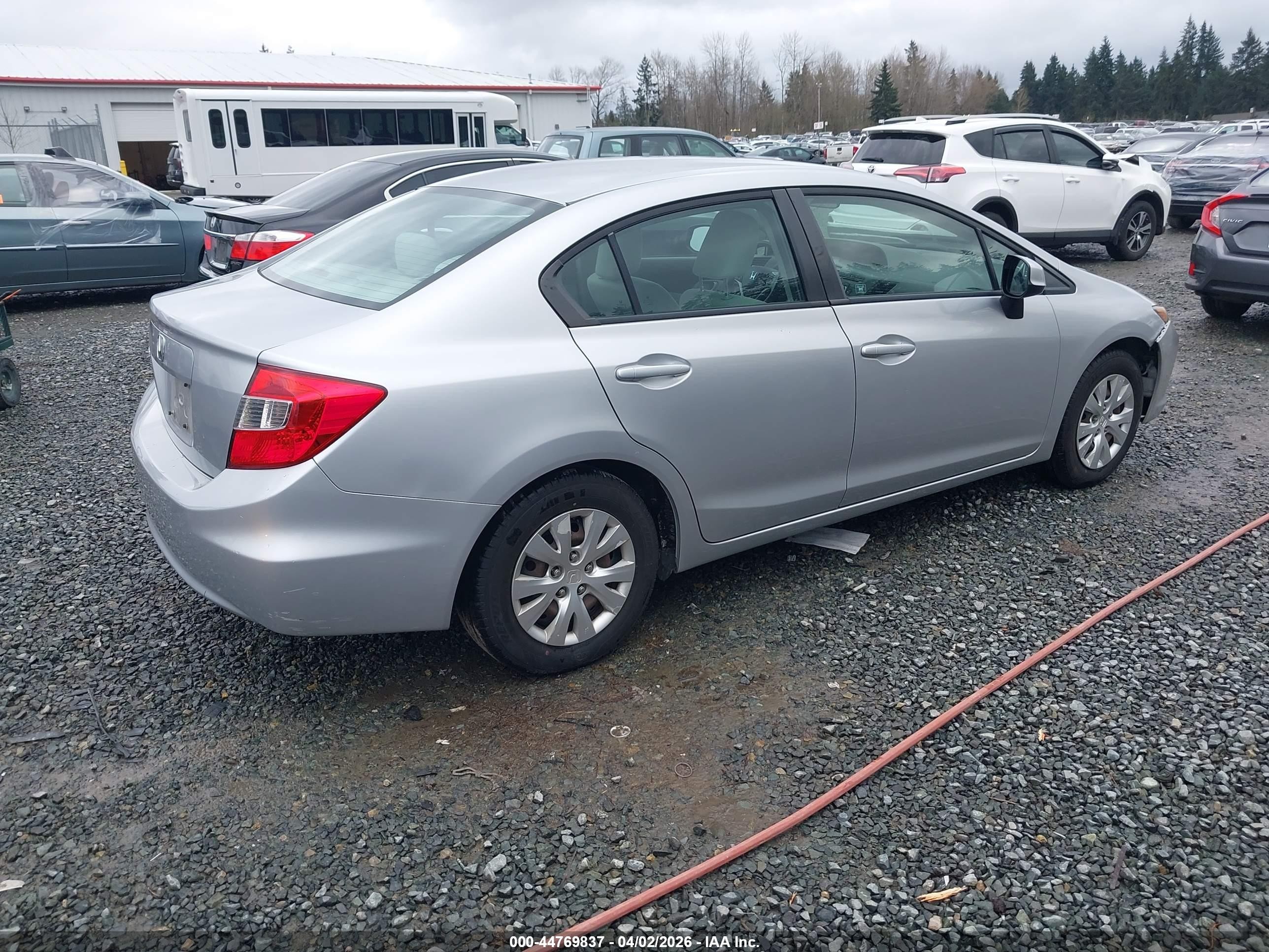 2012 Honda Civic Lx Silver vin: 19XFB2F5XCE369382