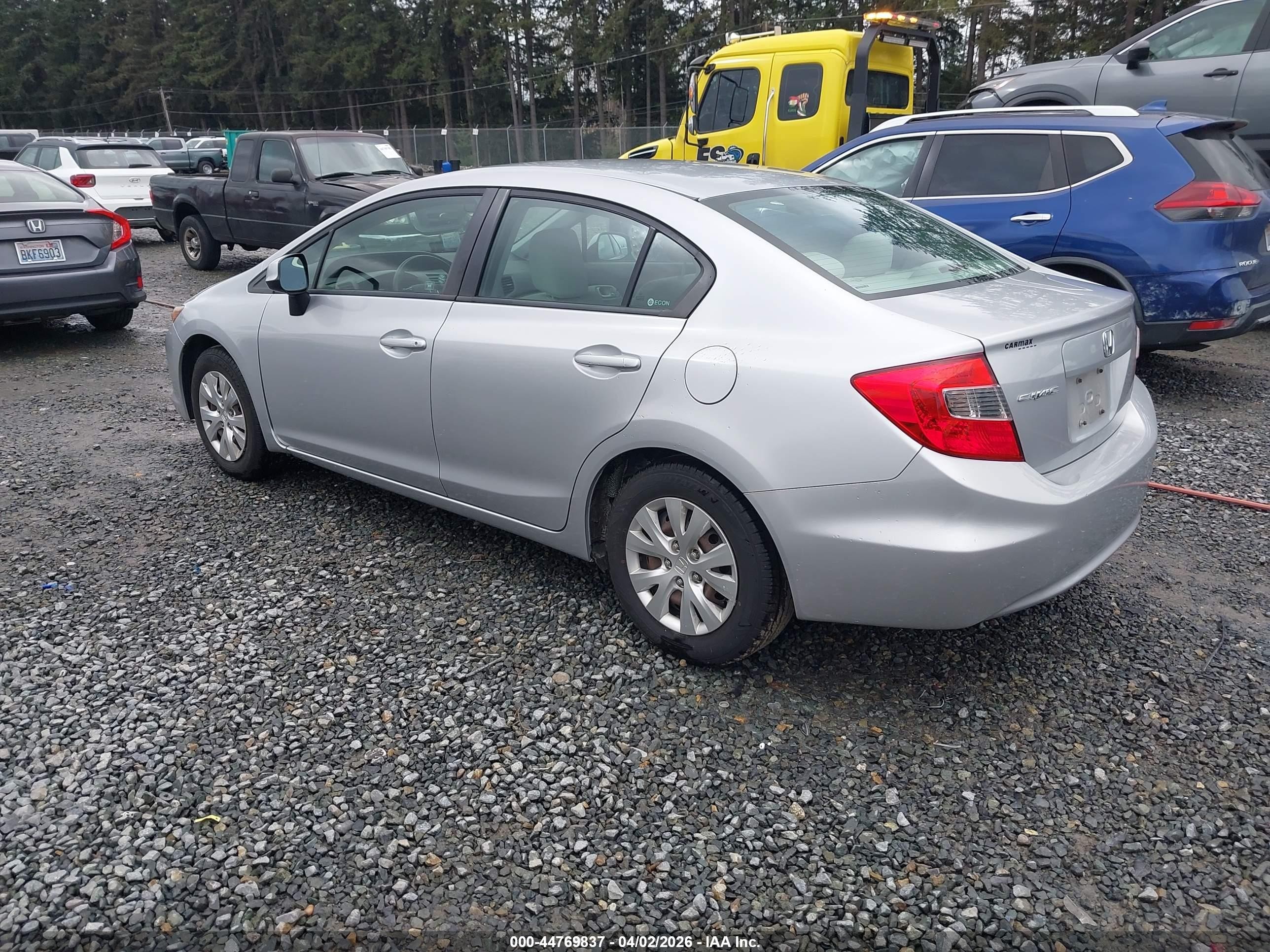 2012 Honda Civic Lx Silver vin: 19XFB2F5XCE369382
