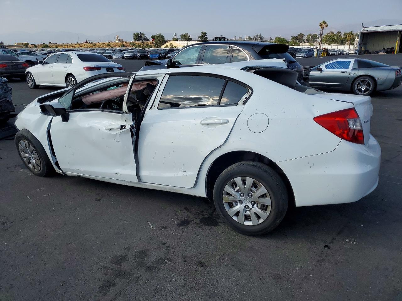 2012 Honda Civic Lx White vin: 19XFB2F5XCE369723