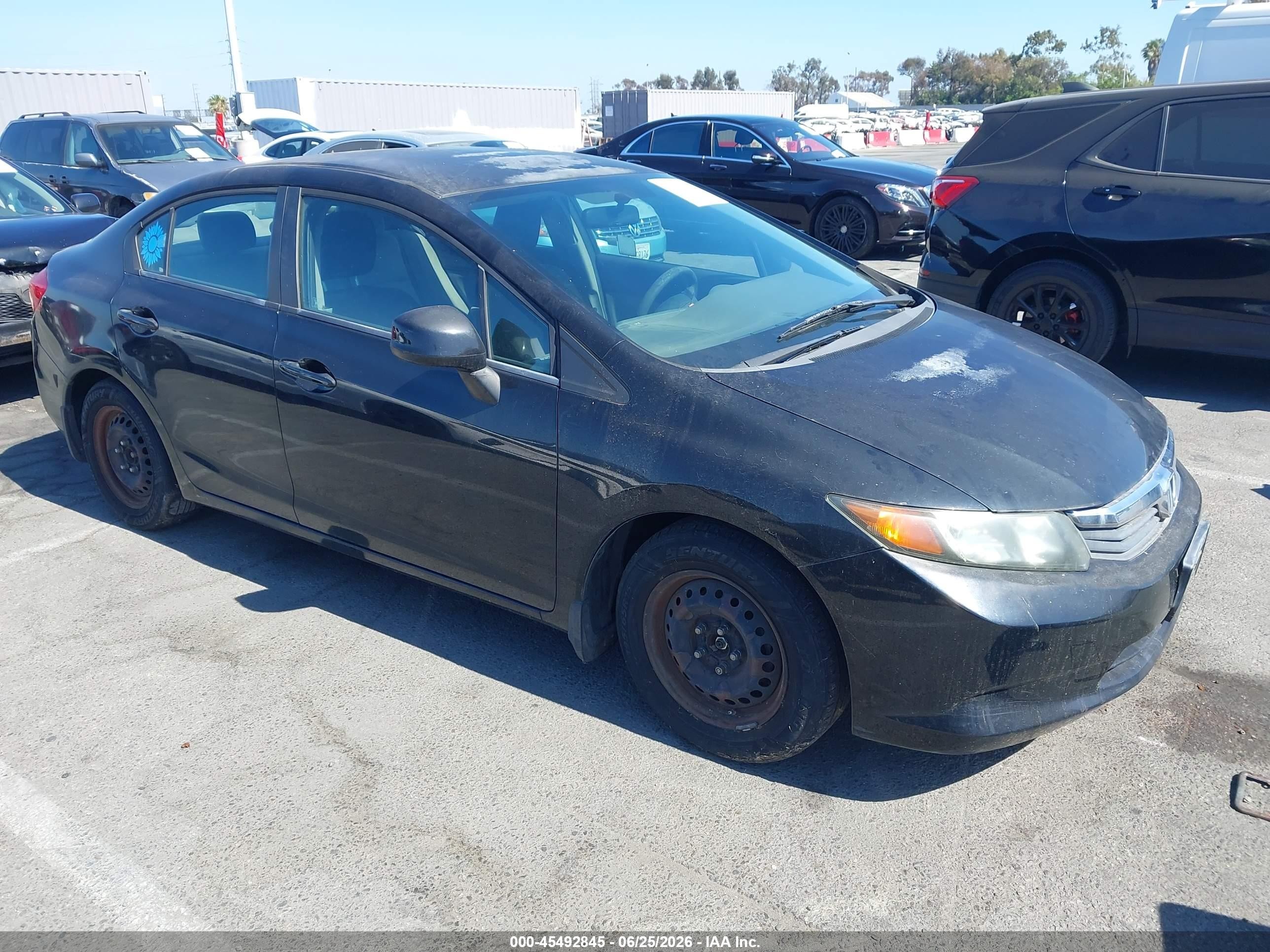 2012 Honda Civic Lx Черный vin: 19XFB2F5XCE379166