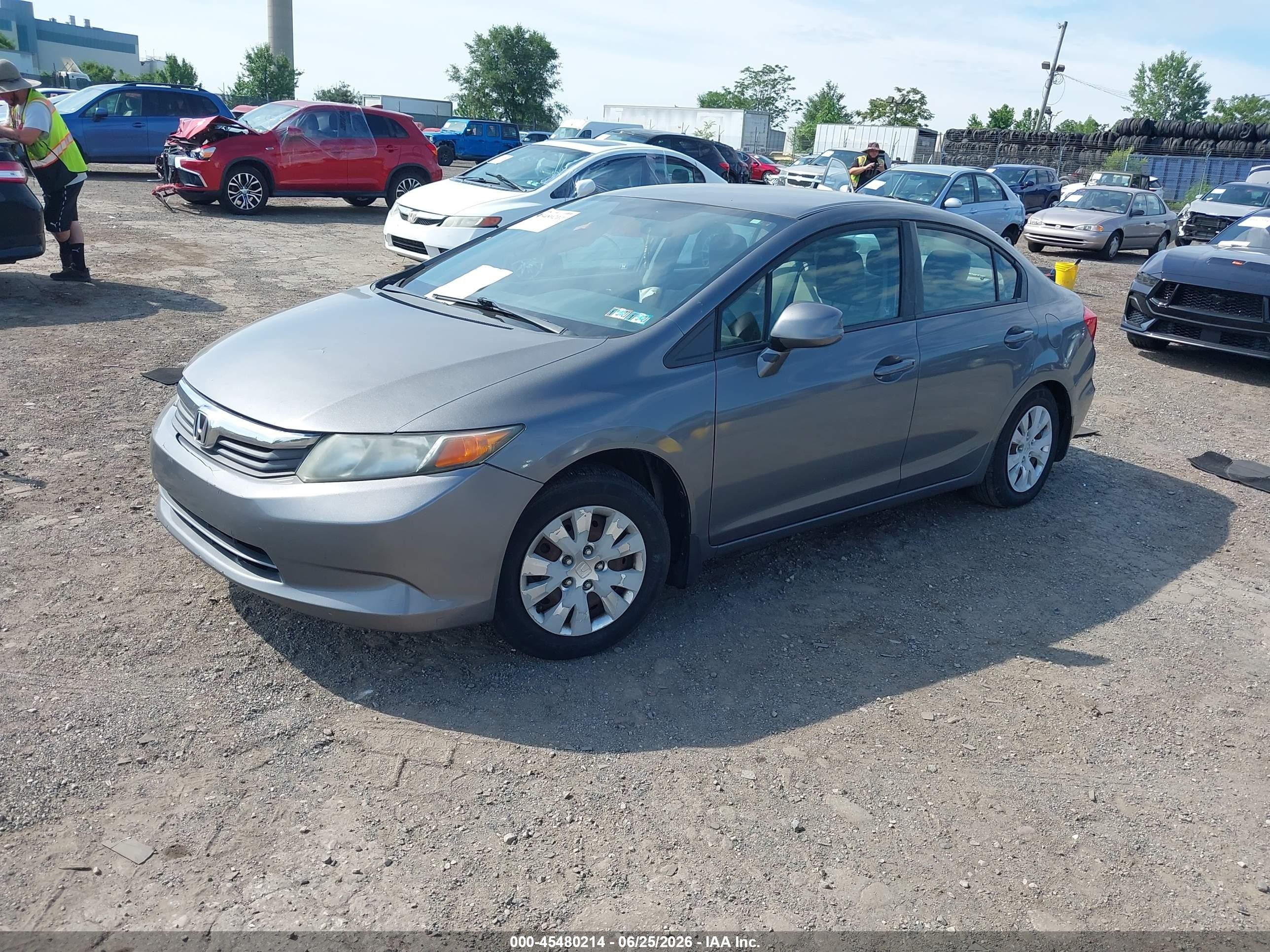 2012 Honda Civic Lx Tan vin: 19XFB2F5XCE387221