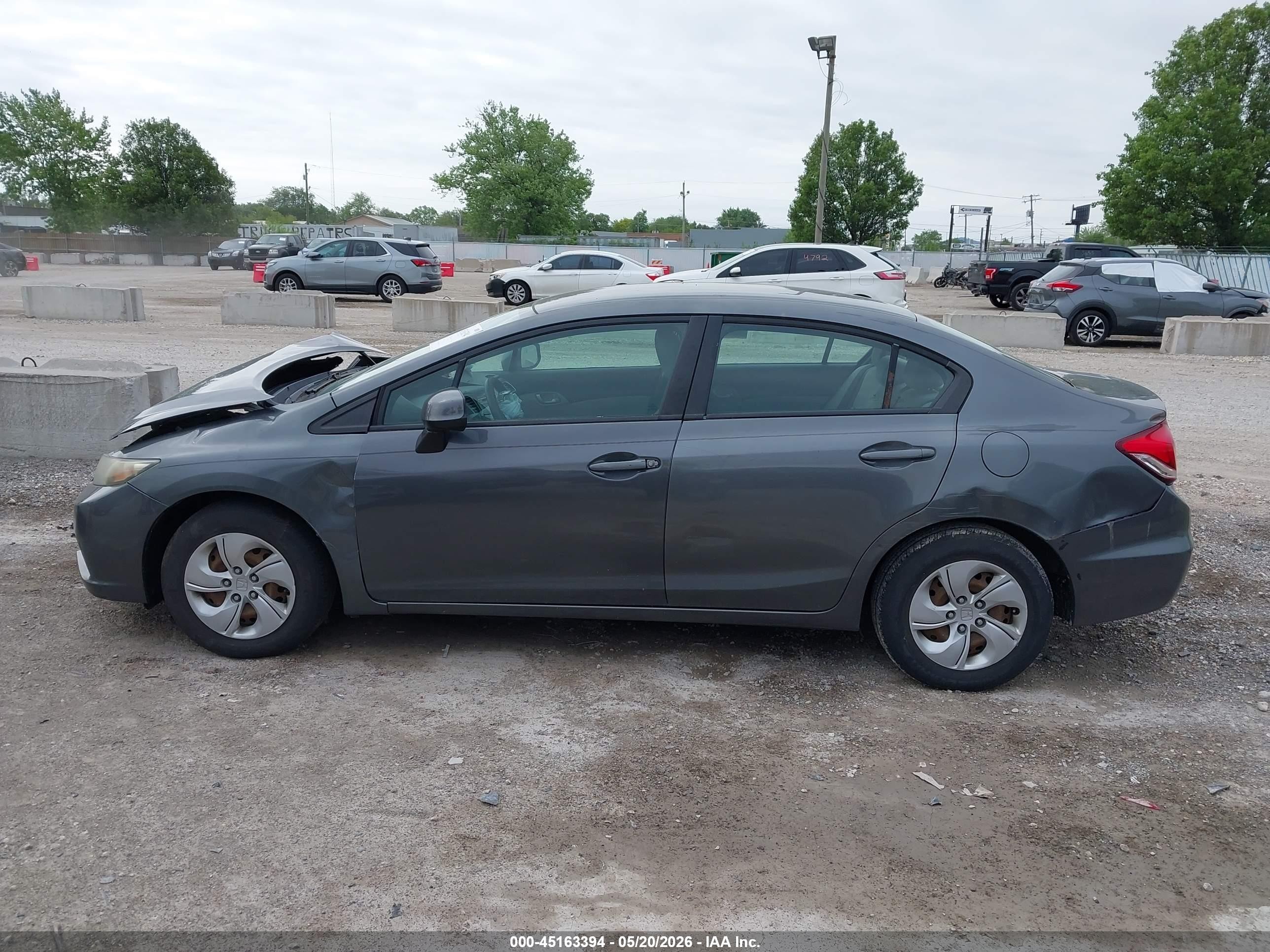 2013 Honda Civic Lx Gray vin: 19XFB2F5XDE004136