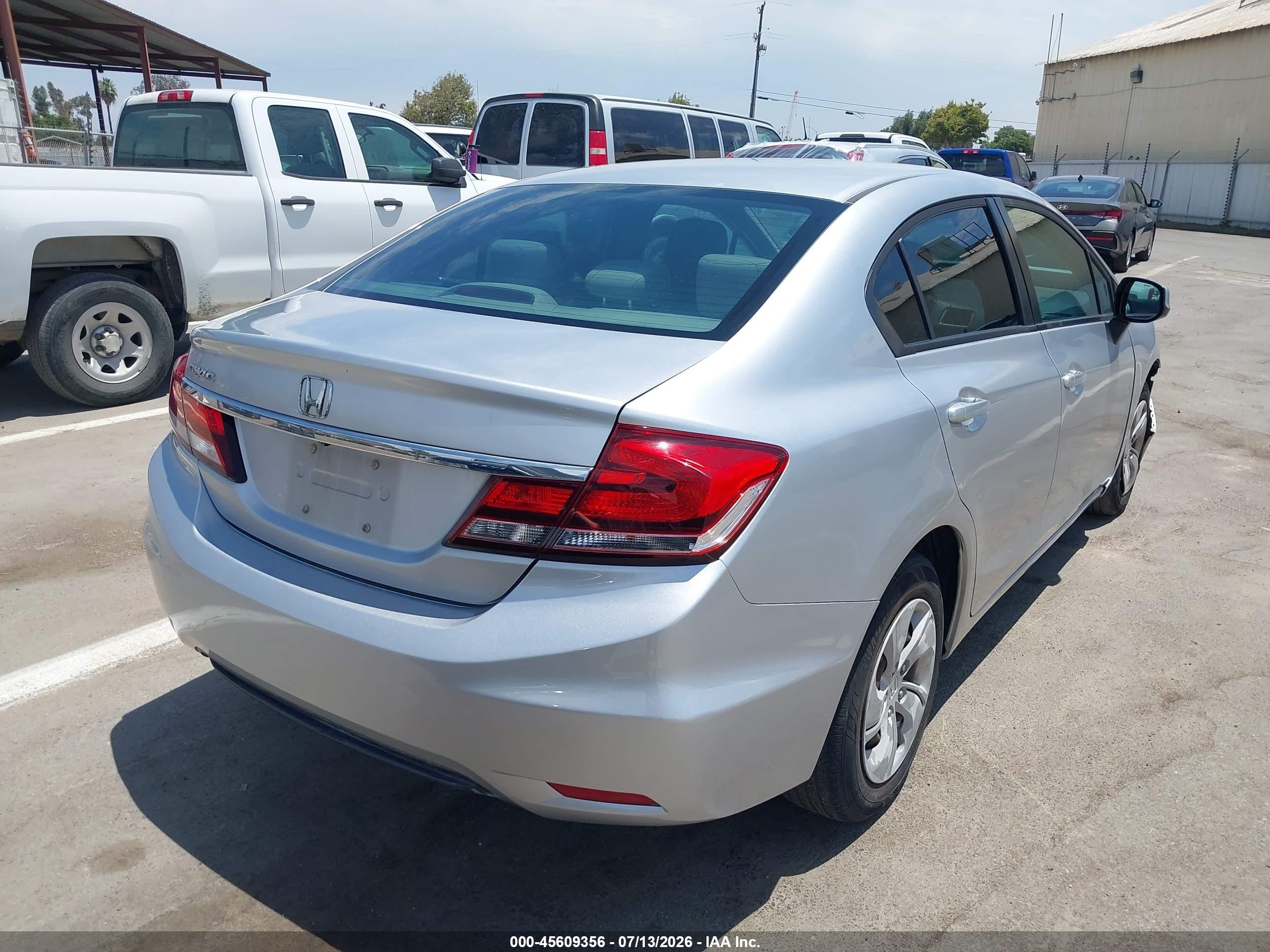2013 Honda Civic Lx Silver vin: 19XFB2F5XDE045561