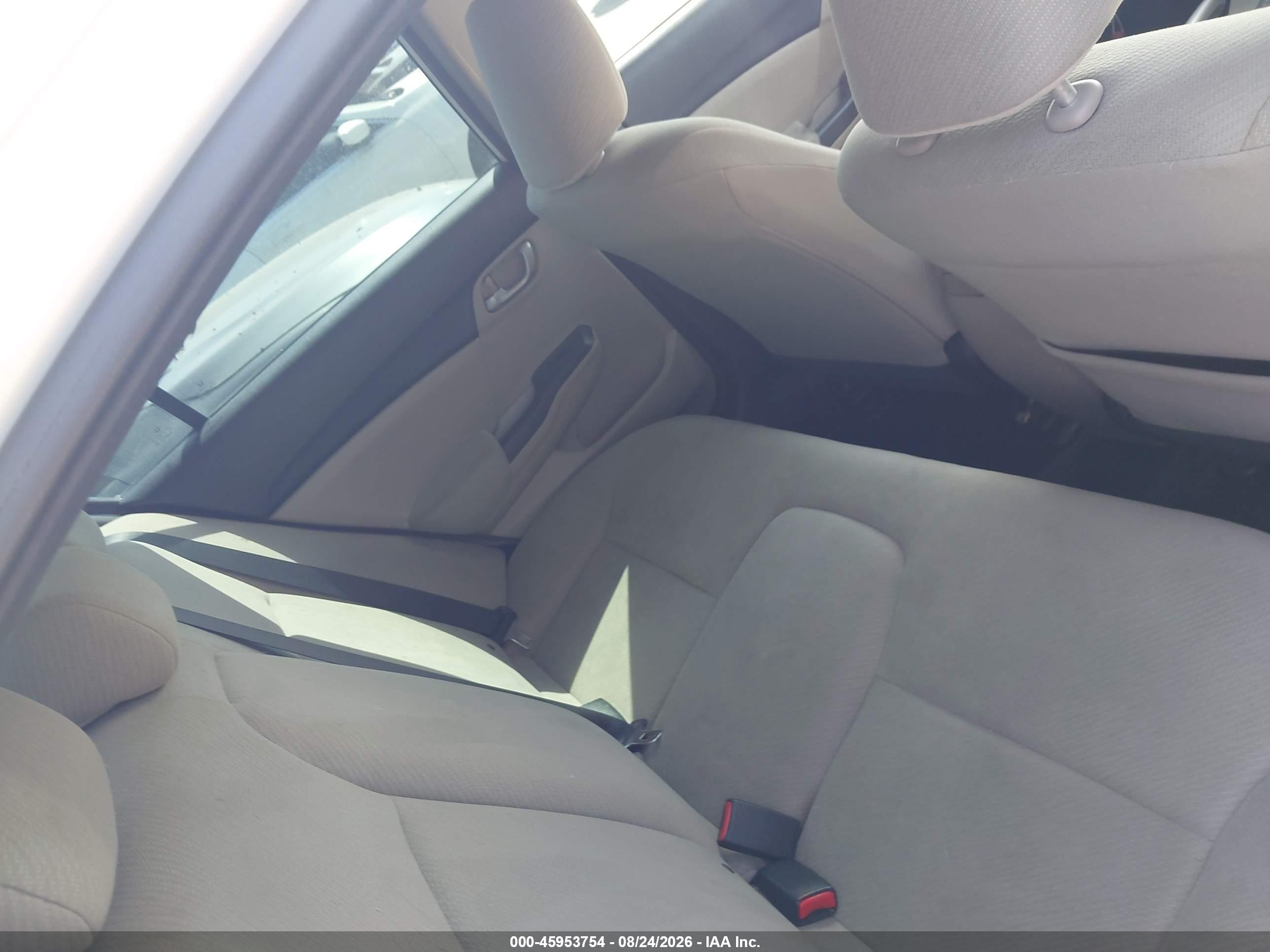 2013 Honda Civic Lx Белый vin: 19XFB2F5XDE092623