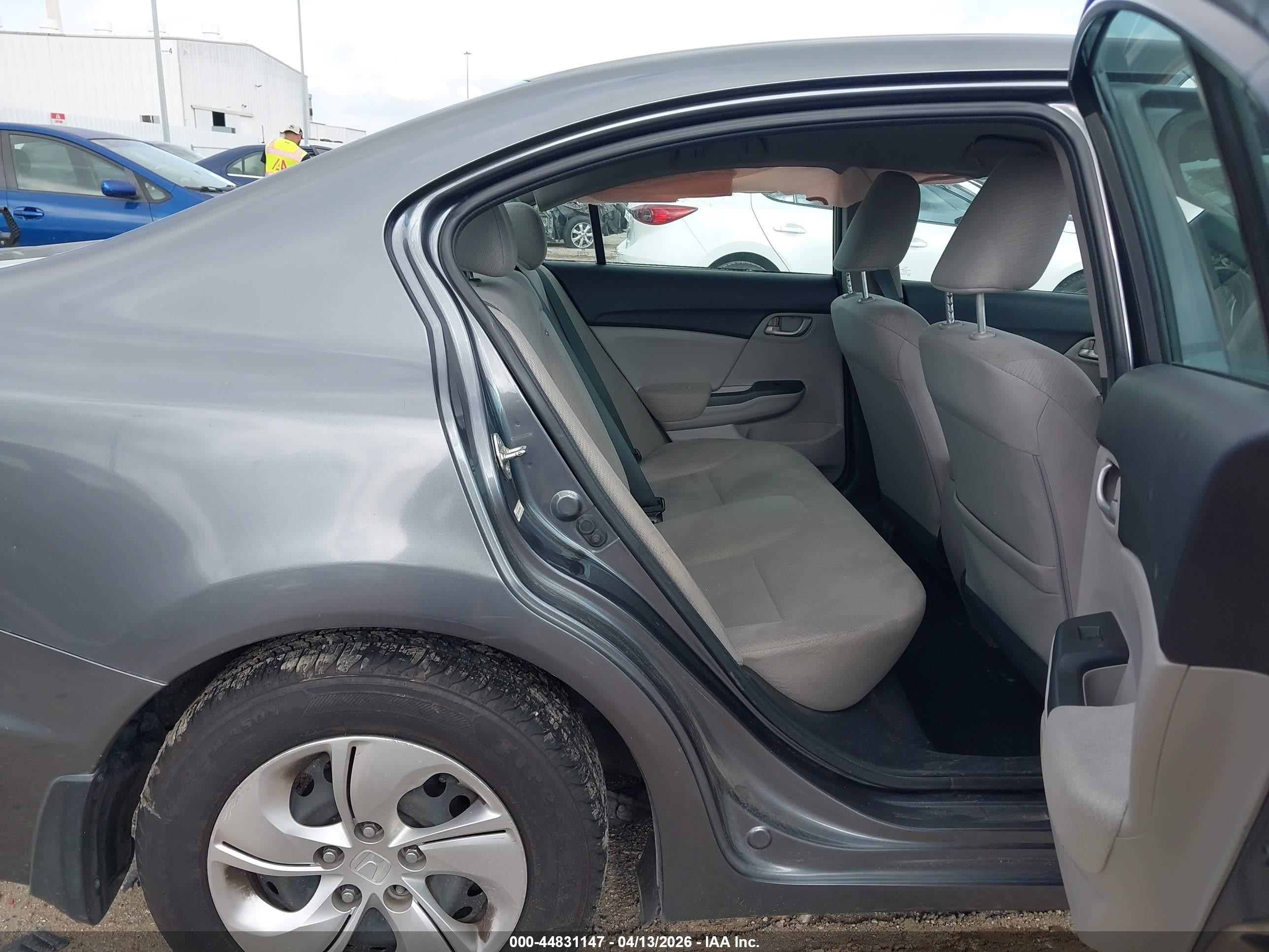 2013 Honda Civic Lx Gray vin: 19XFB2F5XDE208936