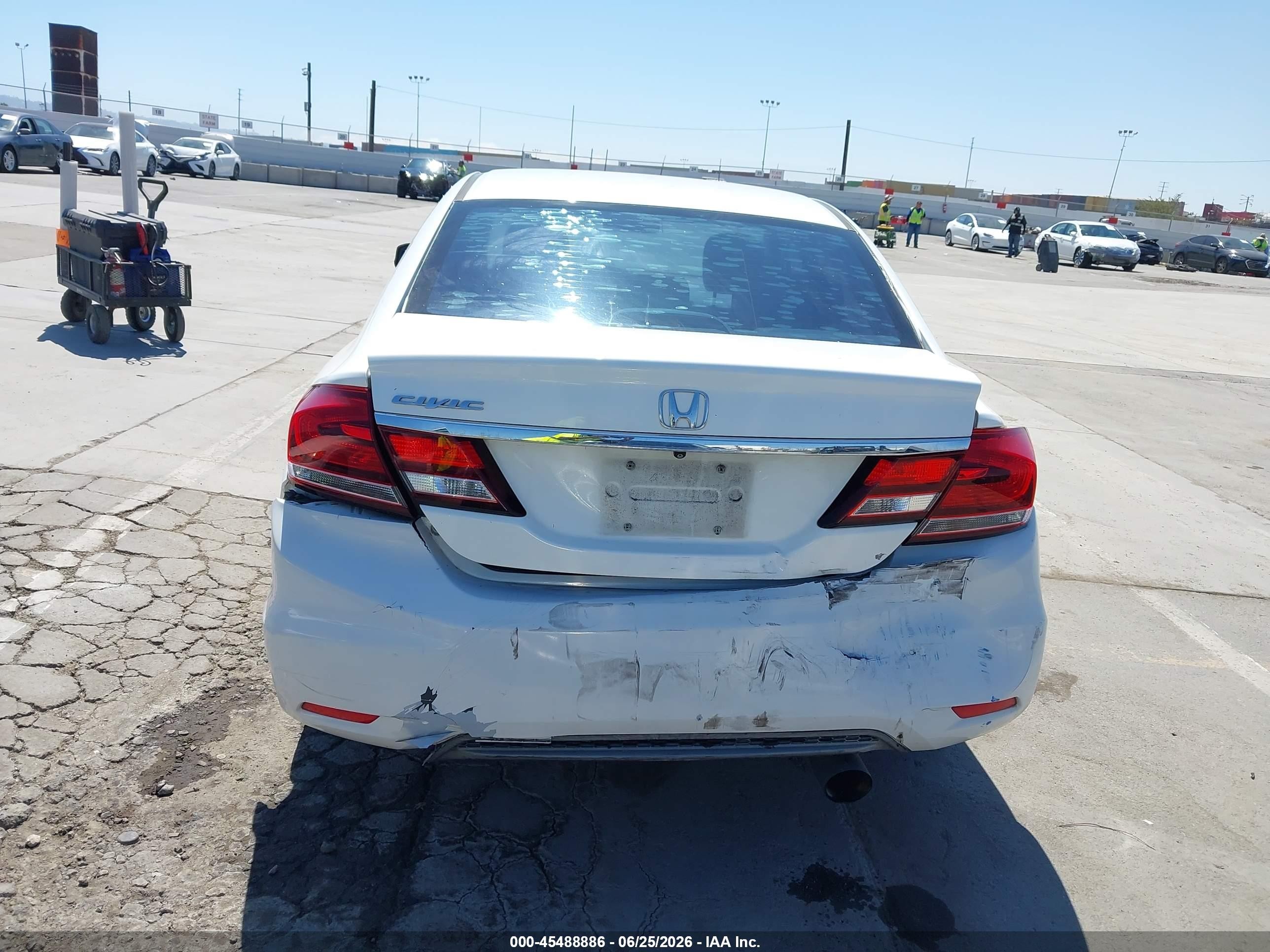 2013 Honda Civic Lx White vin: 19XFB2F5XDE216339
