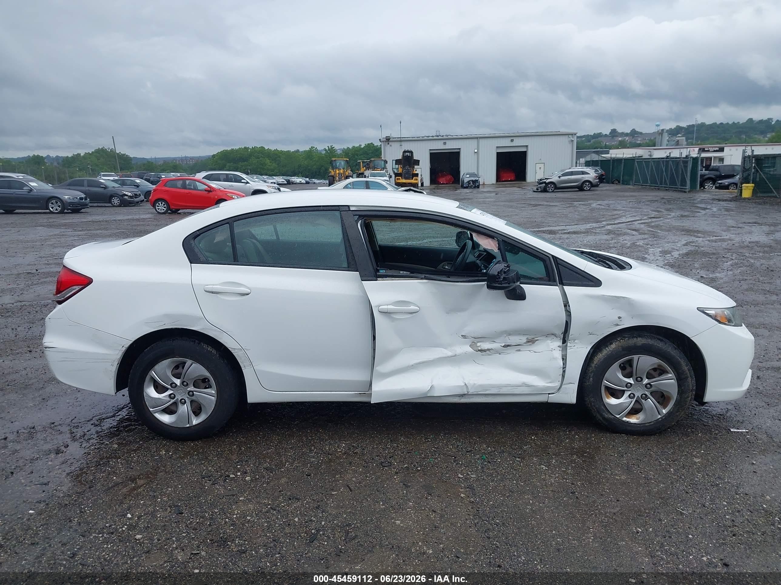 2013 Honda Civic Lx White vin: 19XFB2F5XDE237174