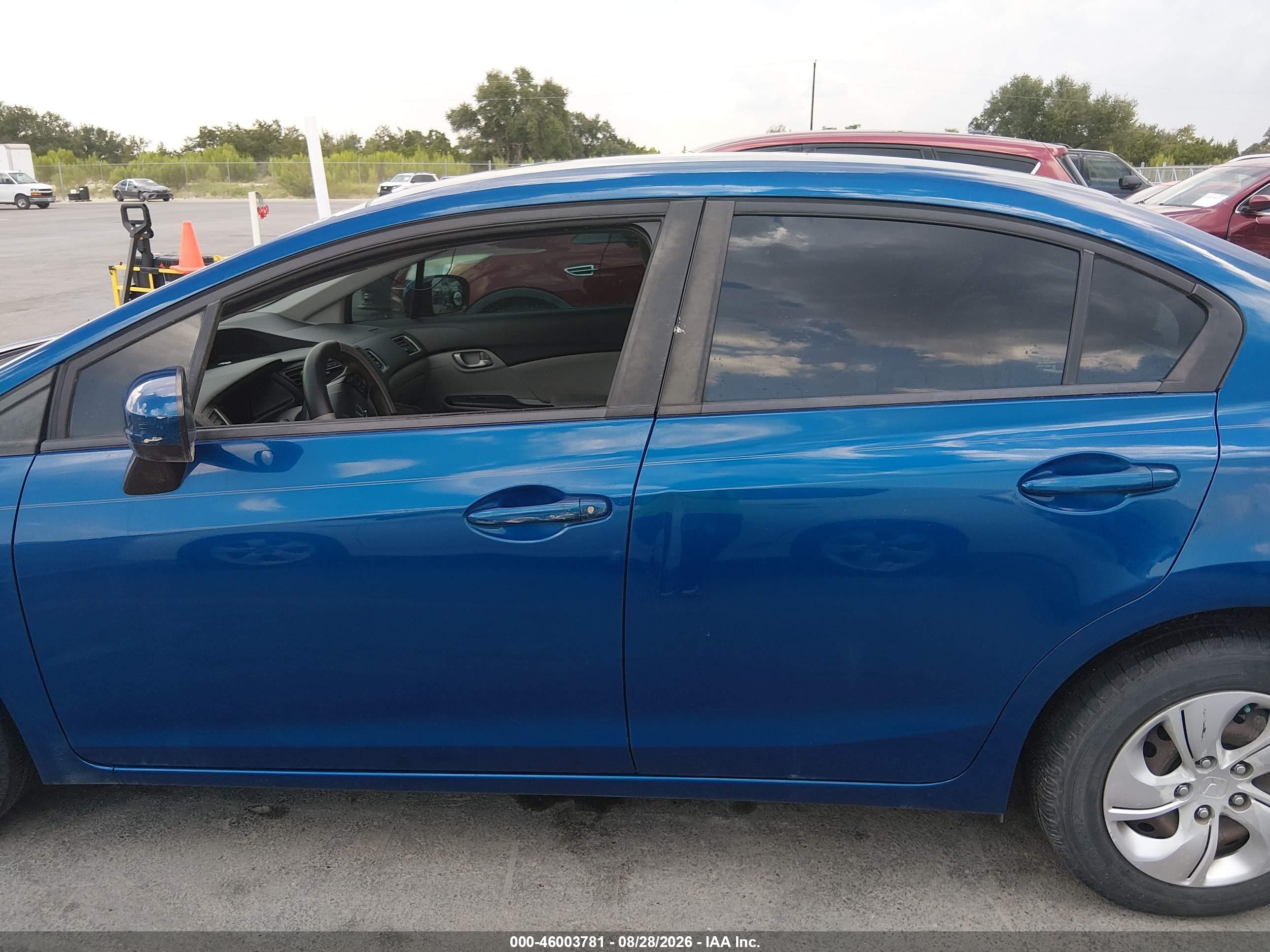2014 Honda Civic Lx Blue vin: 19XFB2F5XEE005336