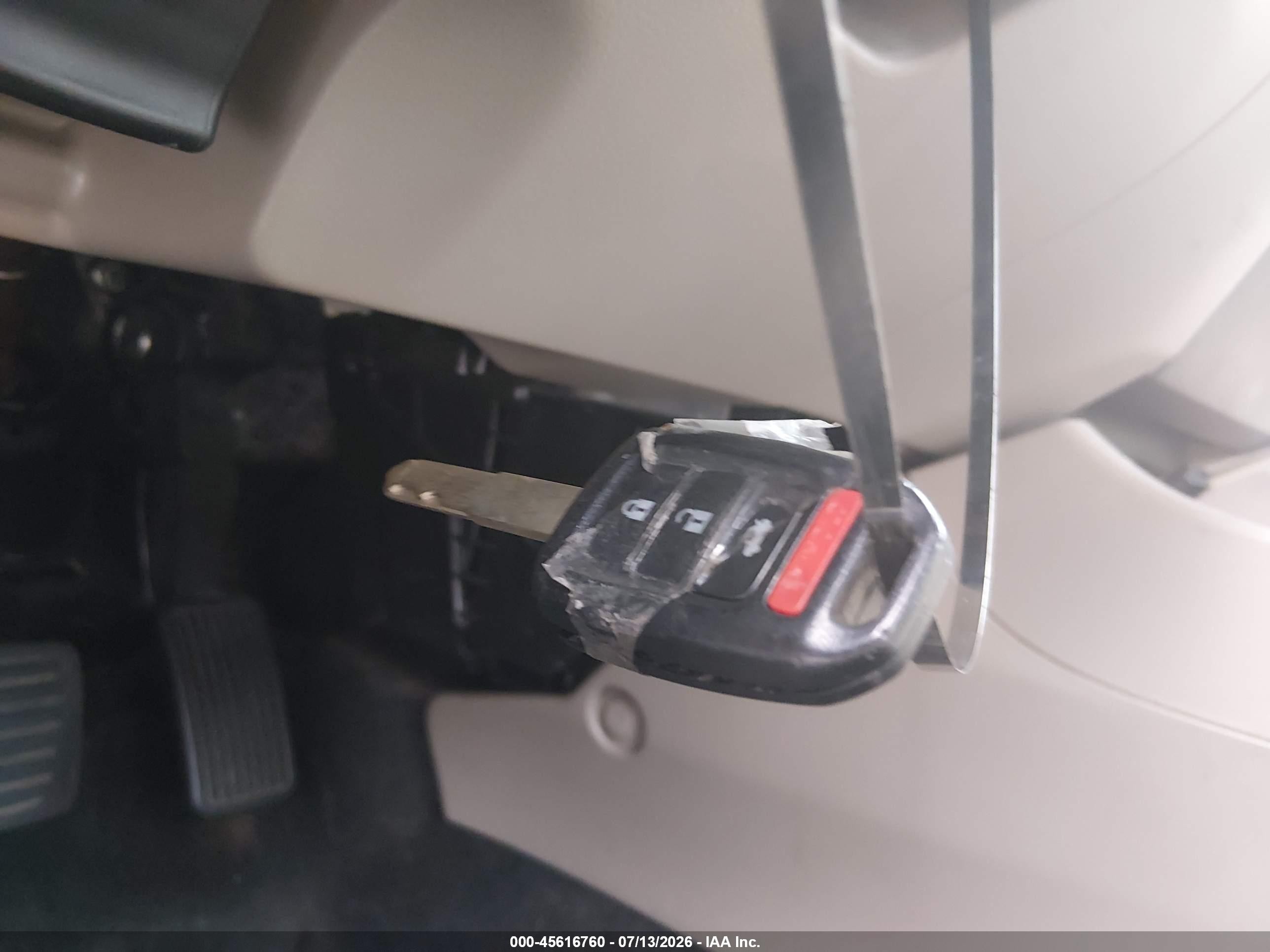 2014 Honda Civic Lx Серый vin: 19XFB2F5XEE055119