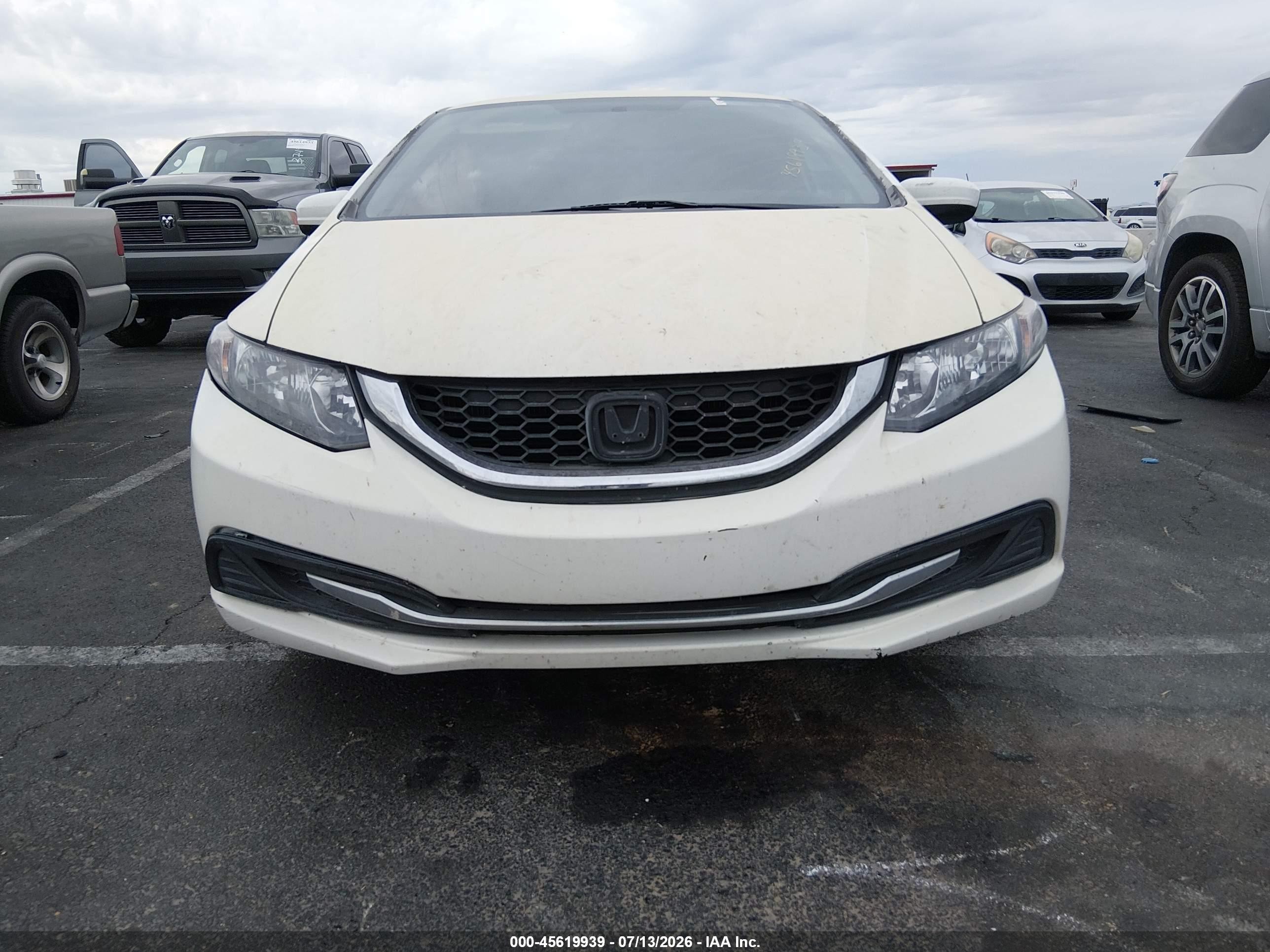 2014 Honda Civic Lx White vin: 19XFB2F5XEE211191