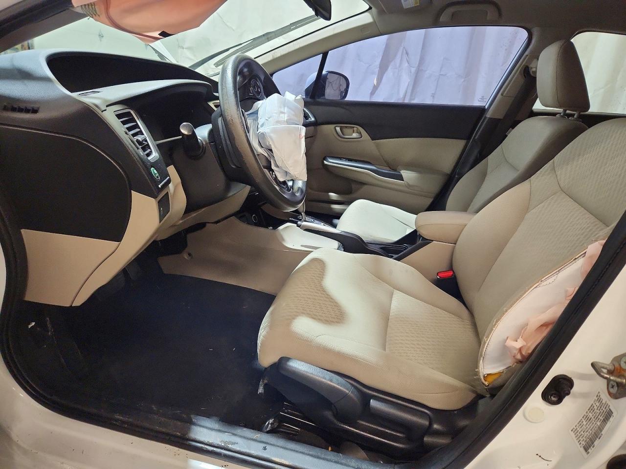 2015 Honda Civic Lx Белый vin: 19XFB2F5XFE101615