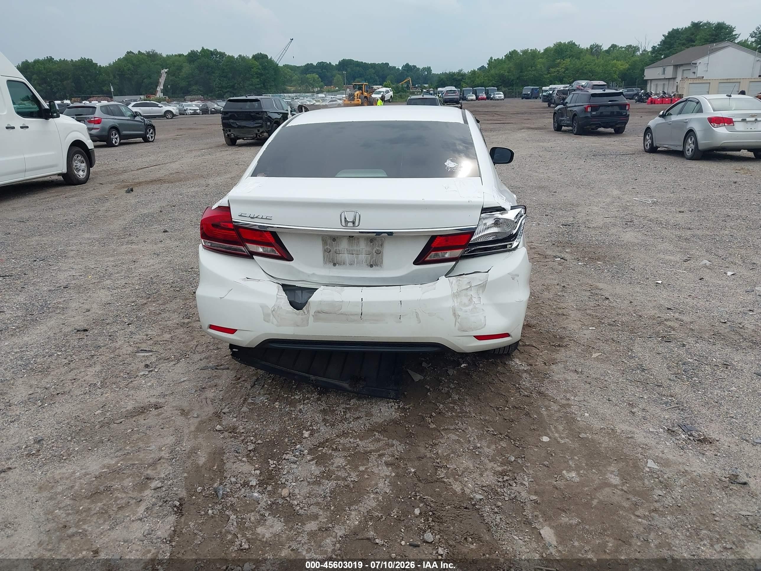 2015 Honda Civic Lx White vin: 19XFB2F5XFE214707