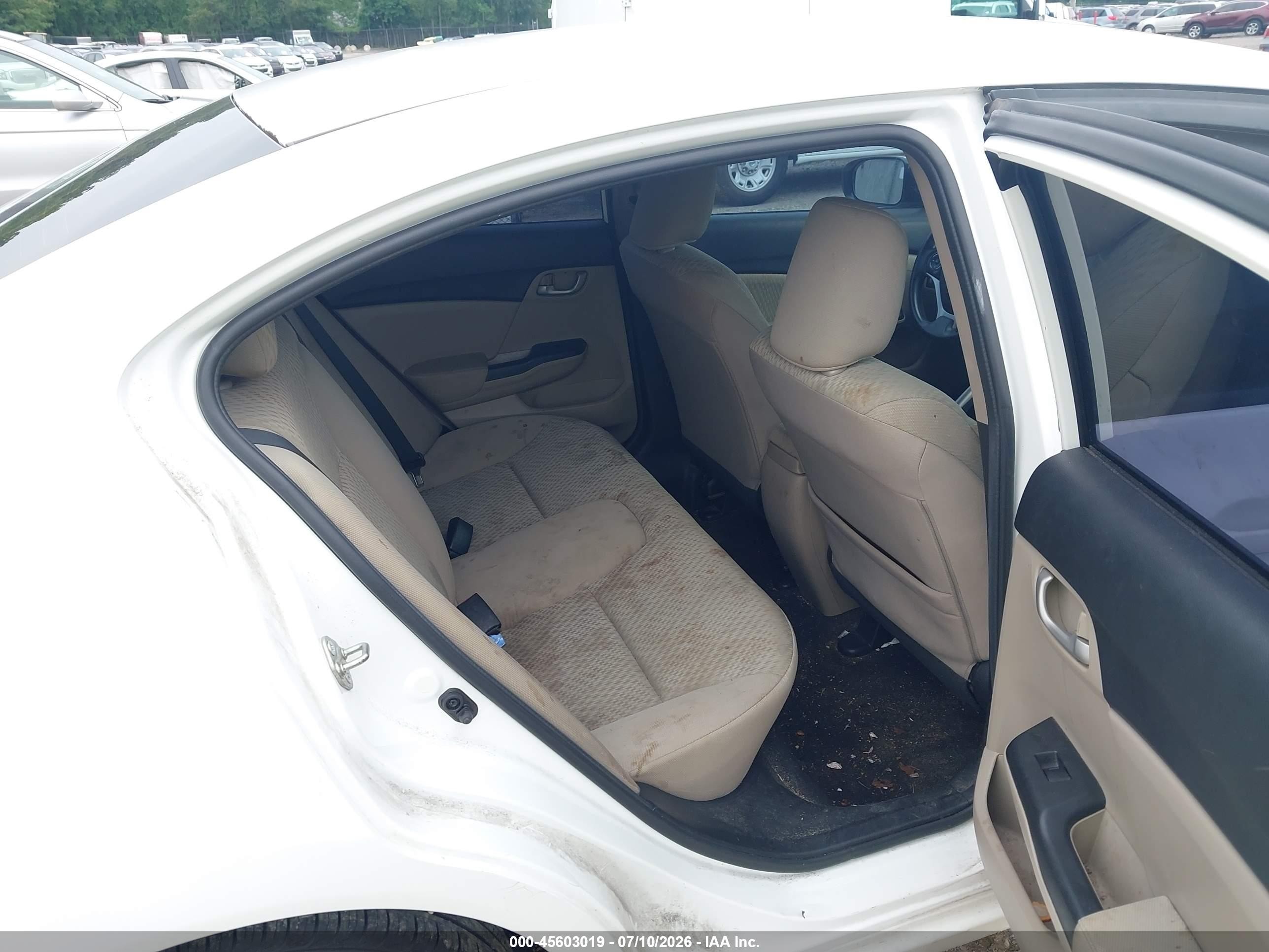 2015 Honda Civic Lx White vin: 19XFB2F5XFE214707