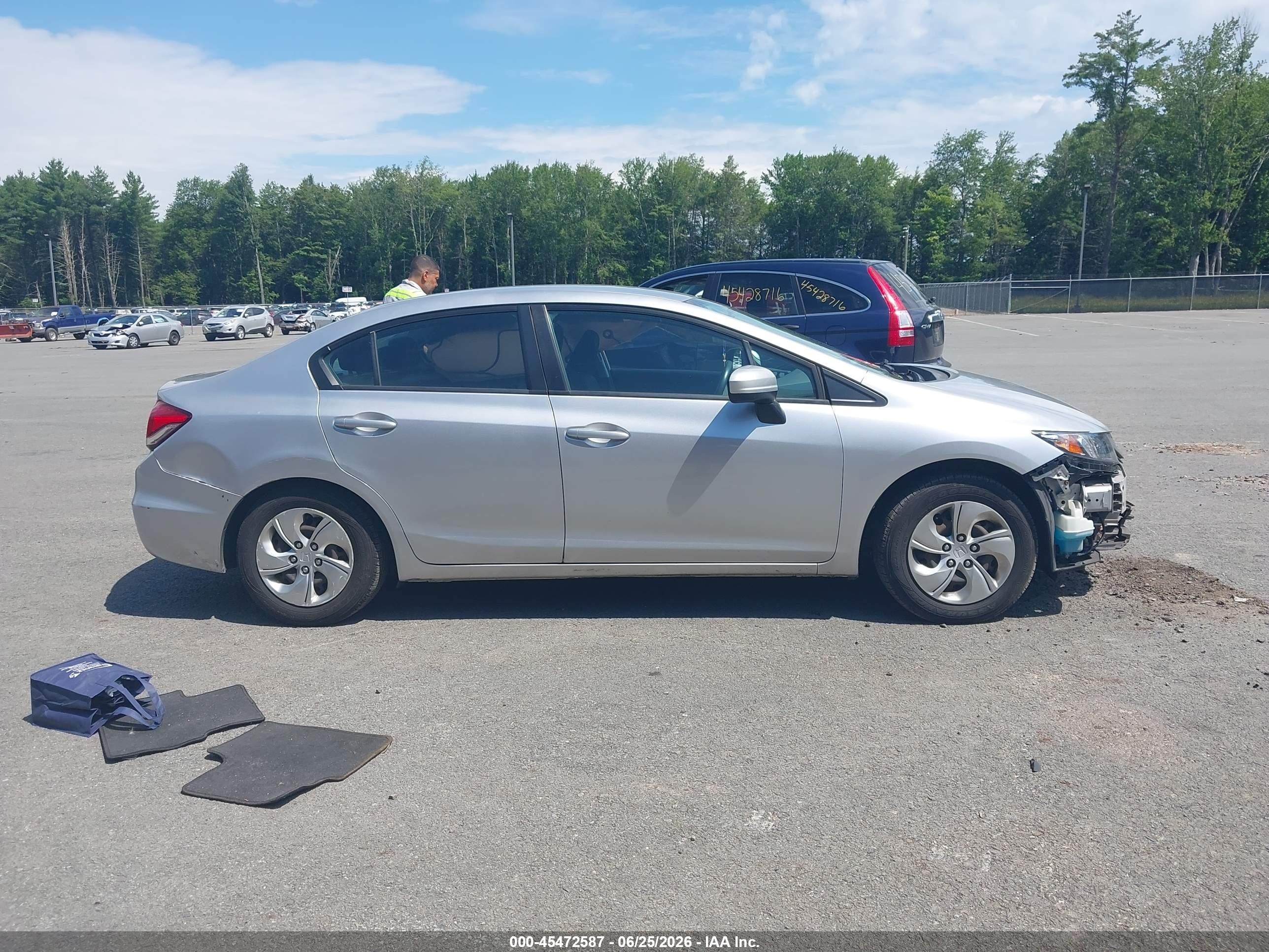 2015 Honda Civic Lx Silver vin: 19XFB2F5XFE261946