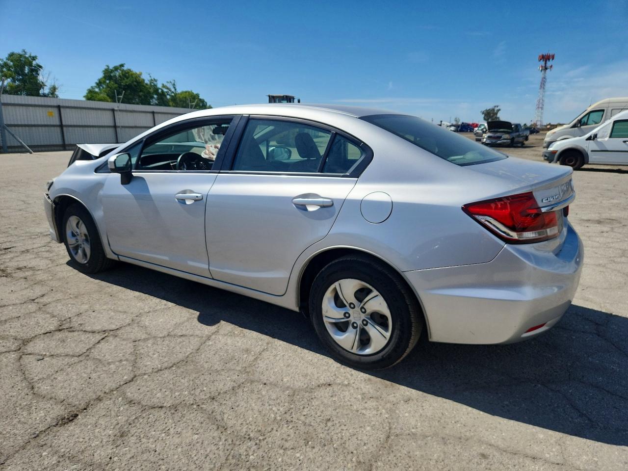 2015 Honda Civic Lx Серебряный vin: 19XFB2F5XFE268041