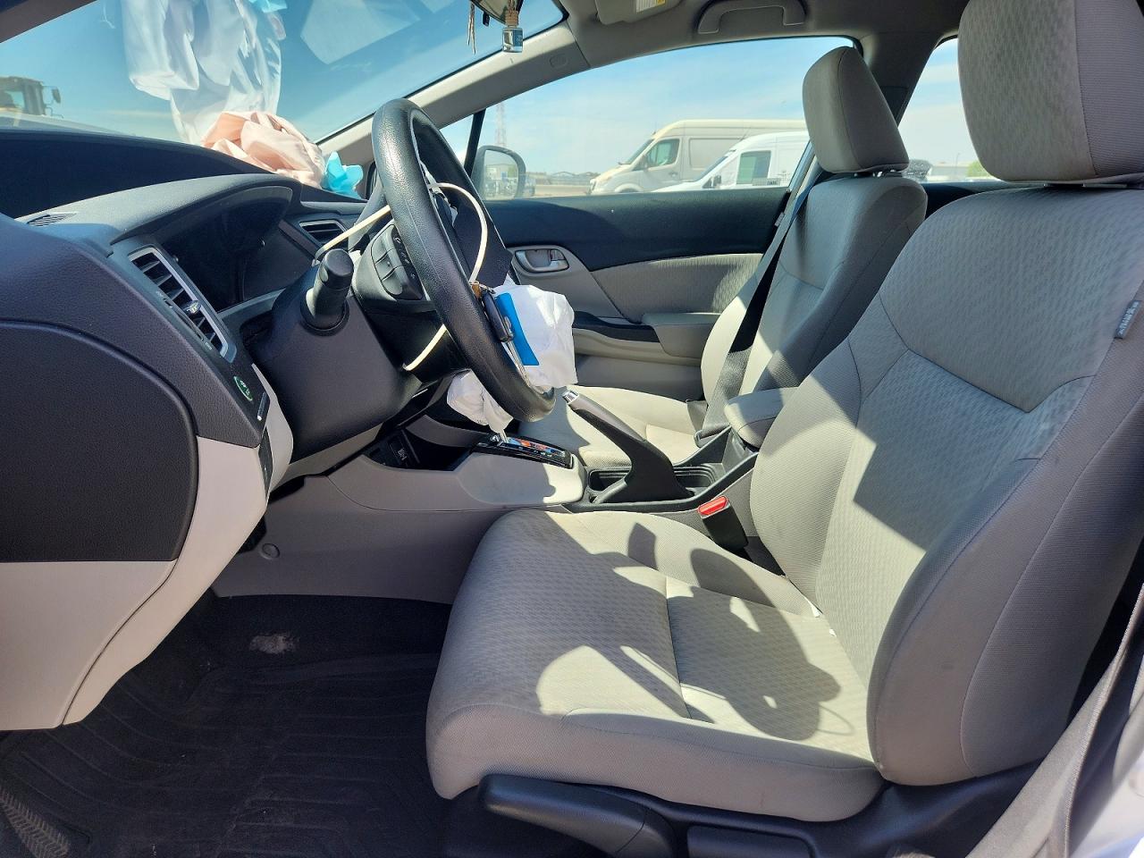2015 Honda Civic Lx Серебряный vin: 19XFB2F5XFE268041
