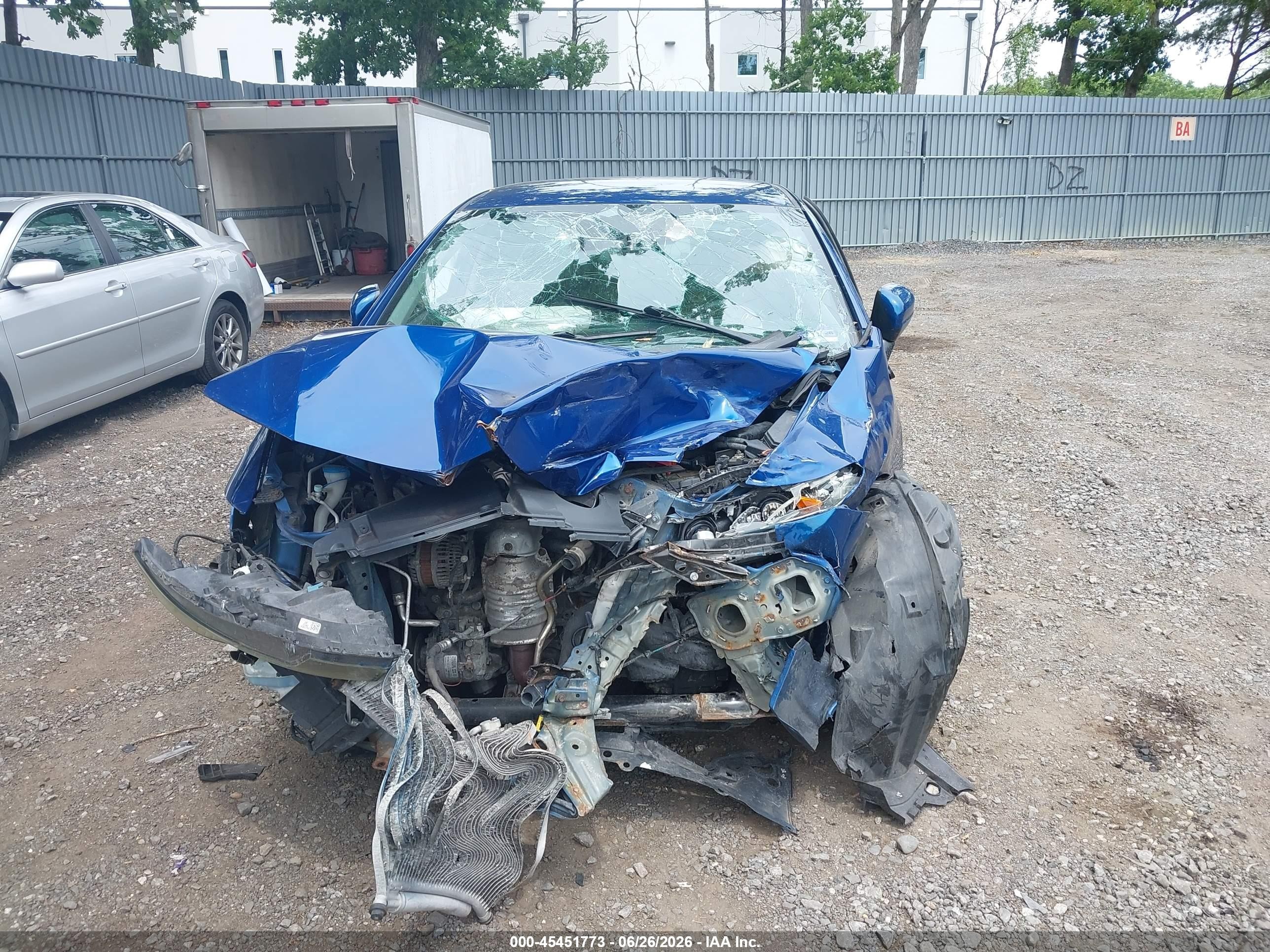 2015 Honda Civic Lx Blue vin: 19XFB2F5XFE276883
