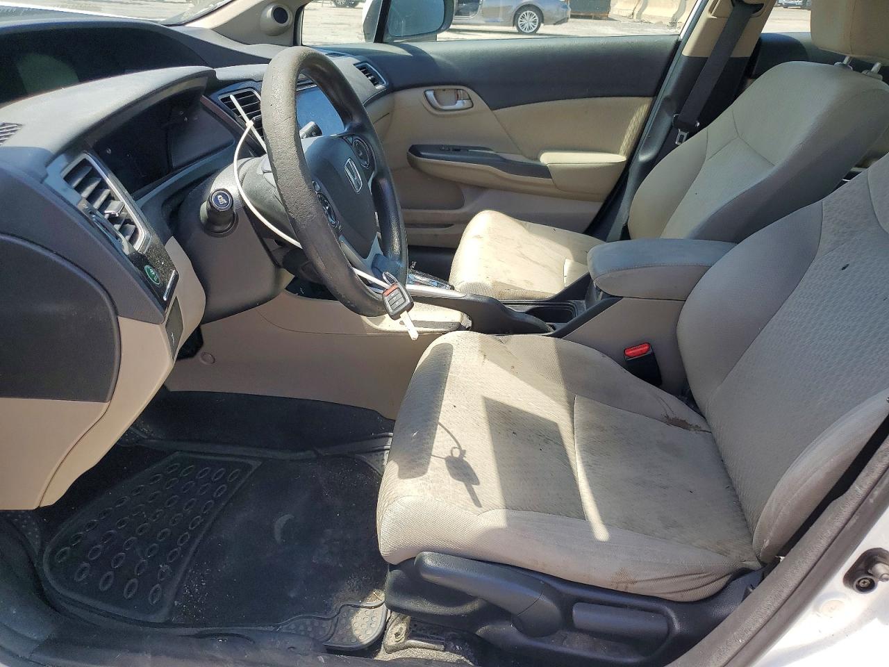 2015 Honda Civic Se Белый vin: 19XFB2F70FE286503