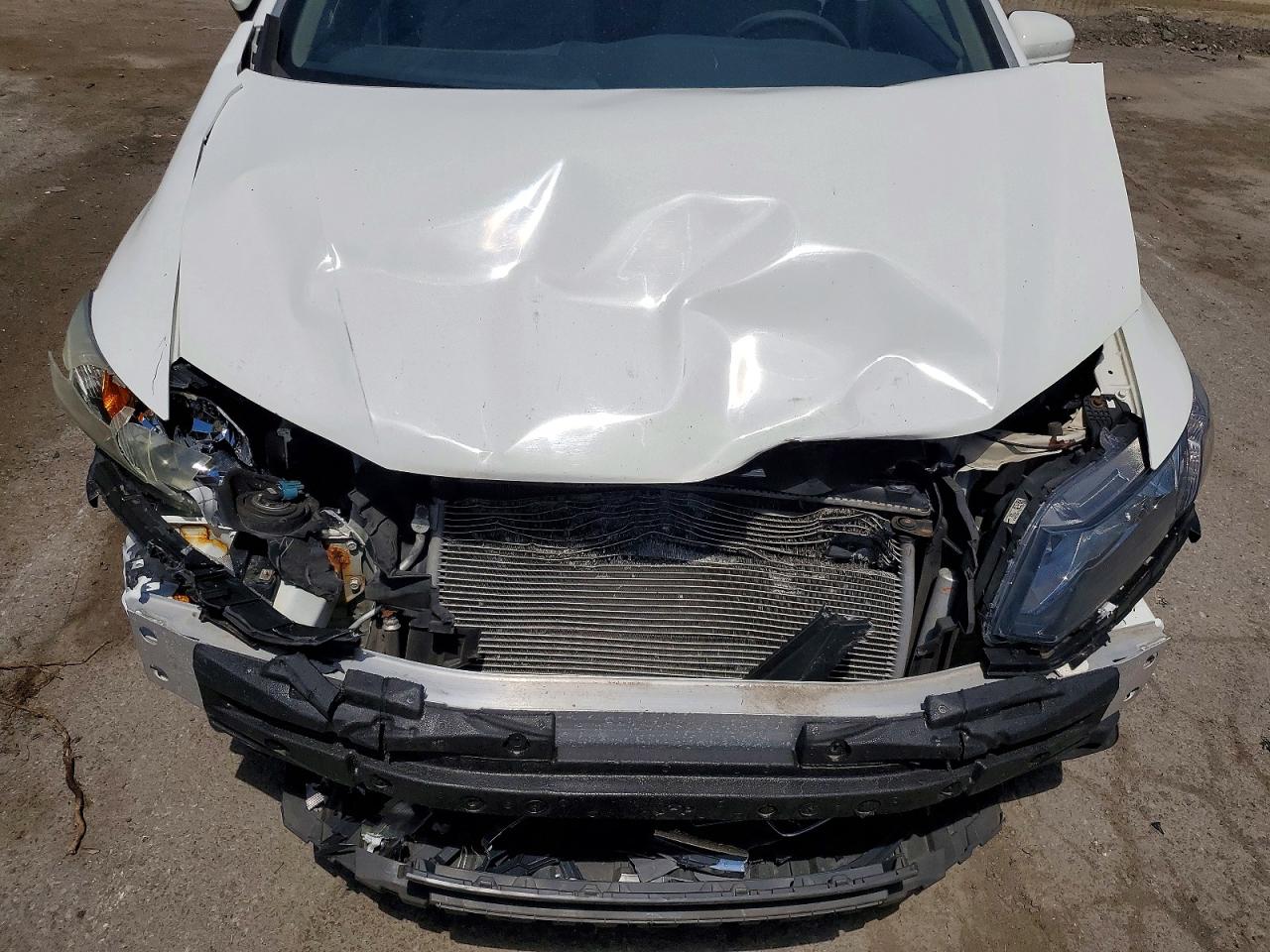 2015 Honda Civic Se Белый vin: 19XFB2F70FE286503