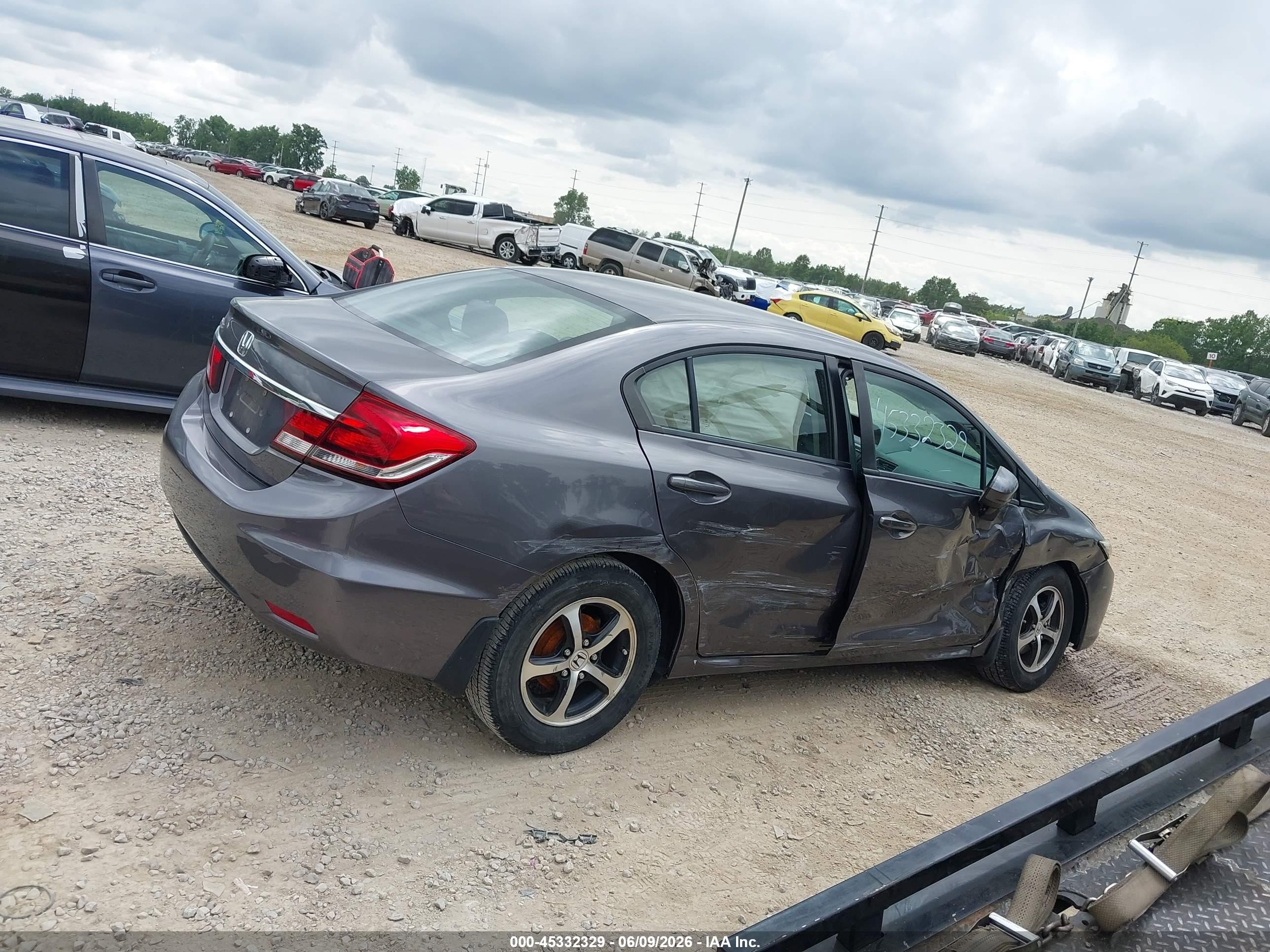 2015 Honda Civic Se Серый vin: 19XFB2F72FE007505