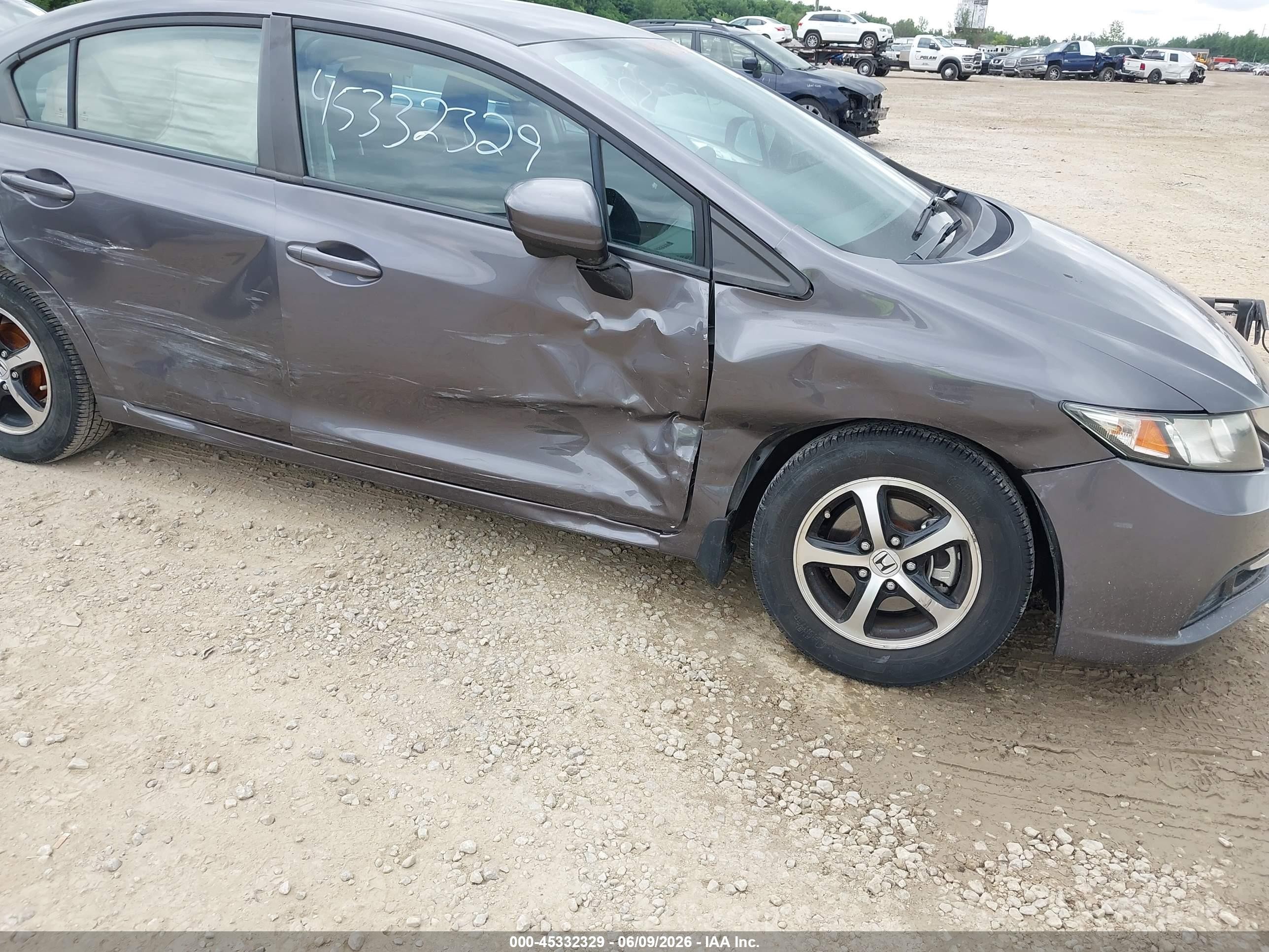 2015 Honda Civic Se Серый vin: 19XFB2F72FE007505