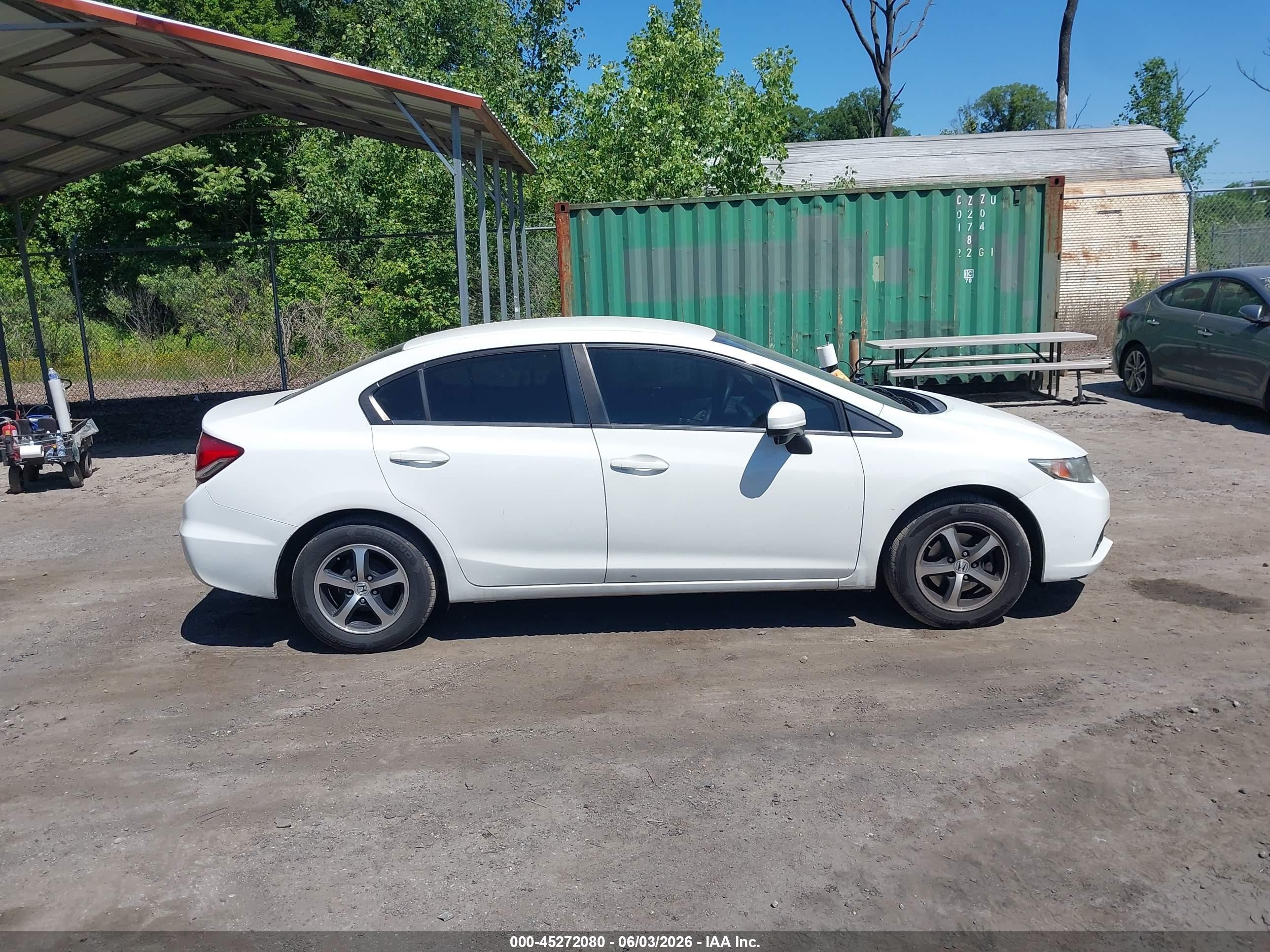 2015 Honda Civic Se Белый vin: 19XFB2F78FE703625