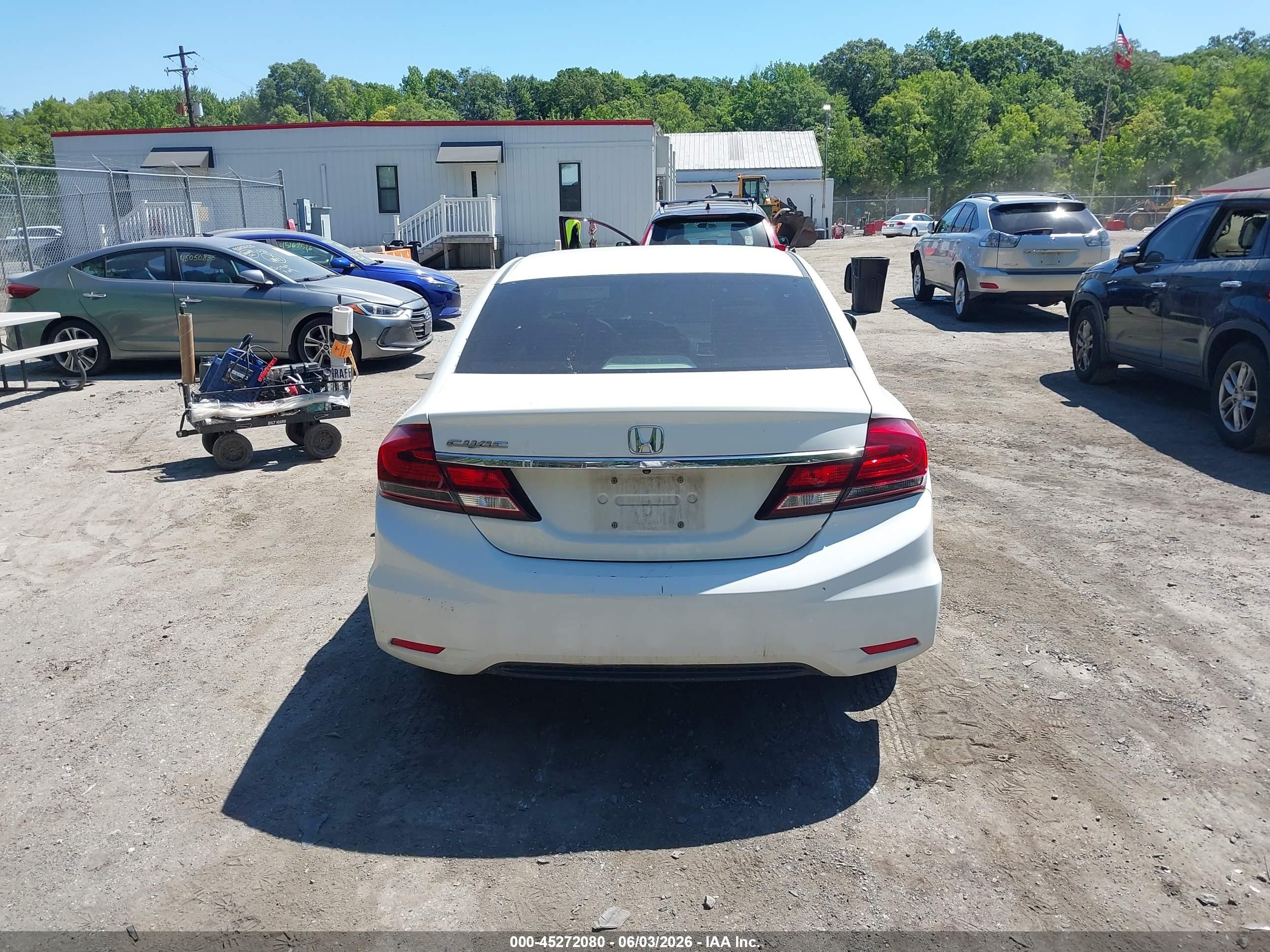 2015 Honda Civic Se Белый vin: 19XFB2F78FE703625