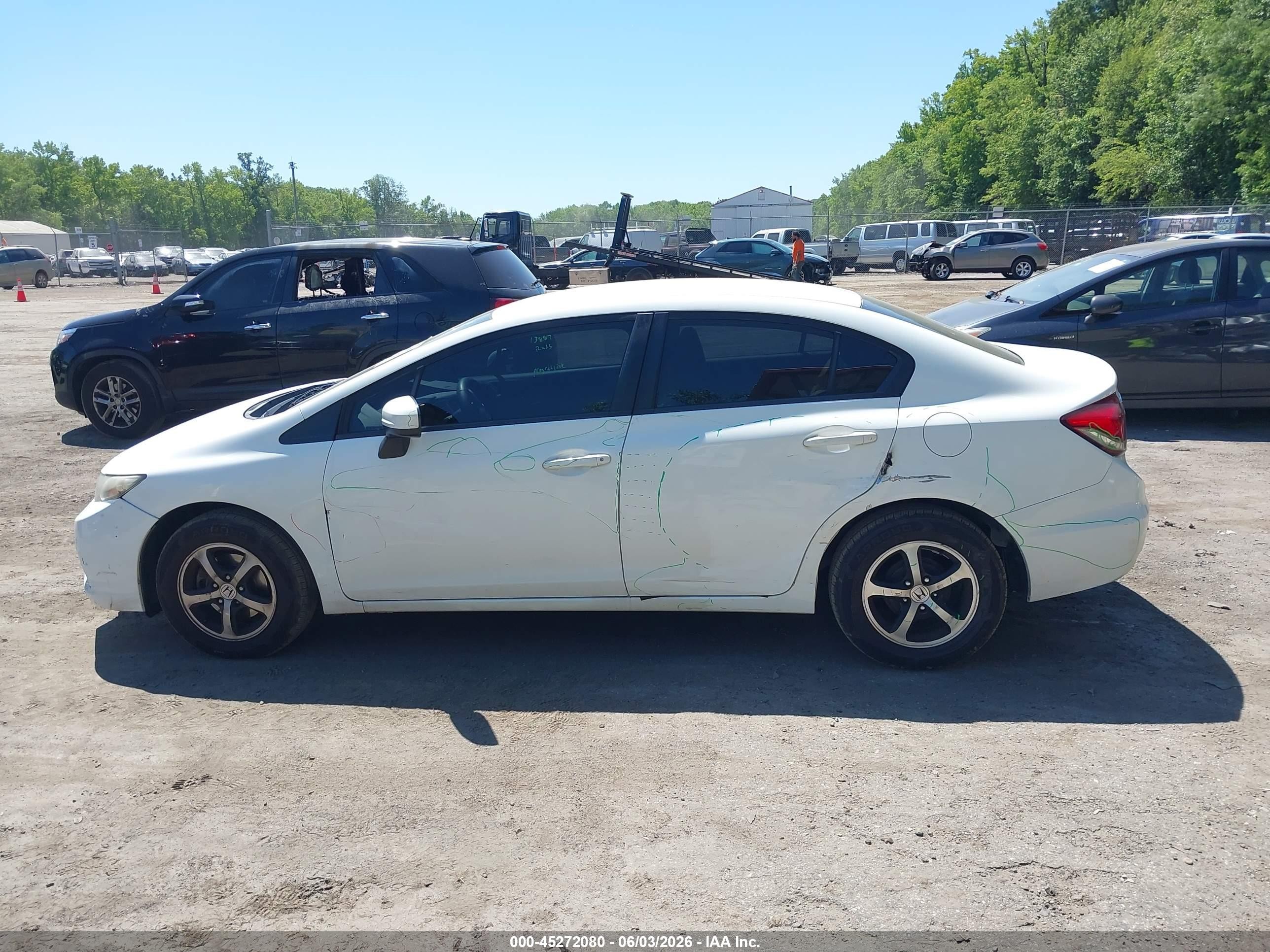 2015 Honda Civic Se Белый vin: 19XFB2F78FE703625